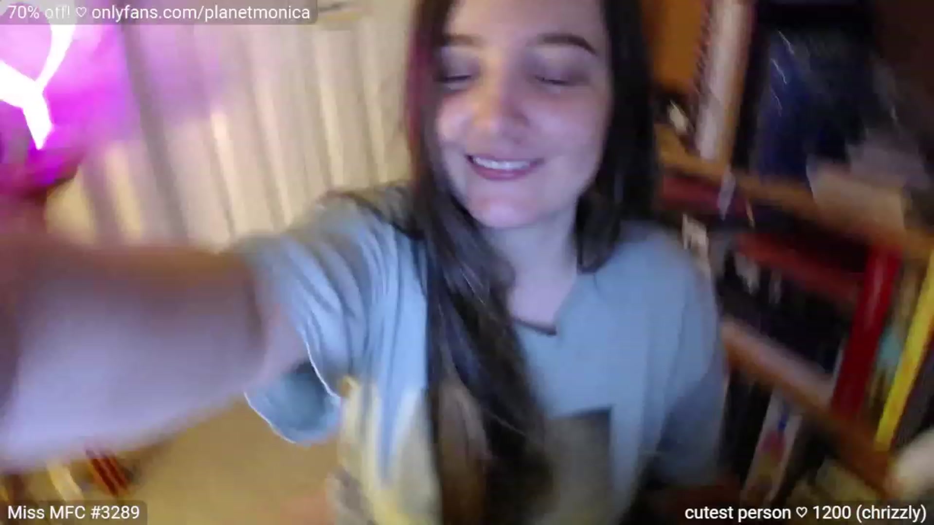 Gallery image thumbnail from Monica's myfreecams stream on, 06/25/2023, 03:16 image 1 of 20