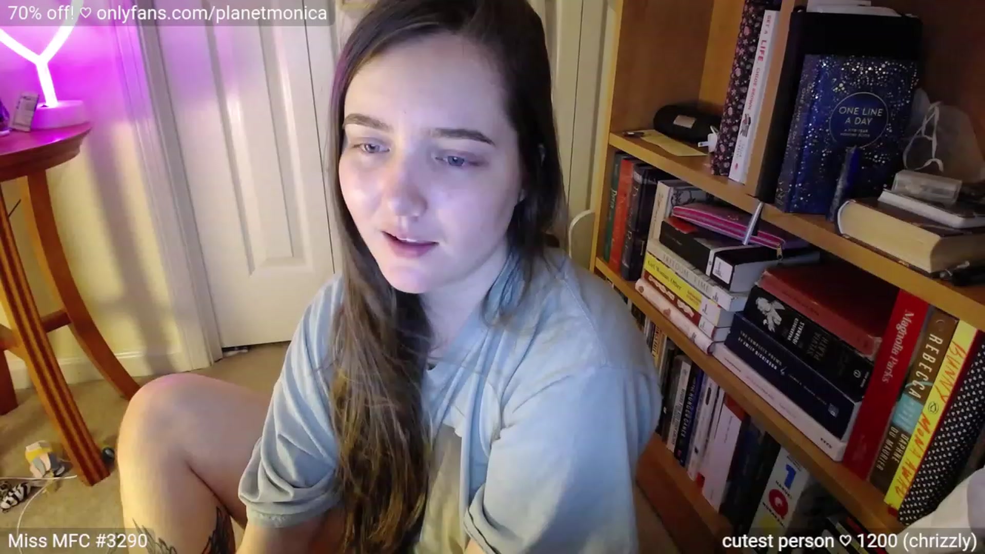 Gallery image thumbnail from Monica's myfreecams stream on, 06/25/2023, 03:16 image 8 of 20