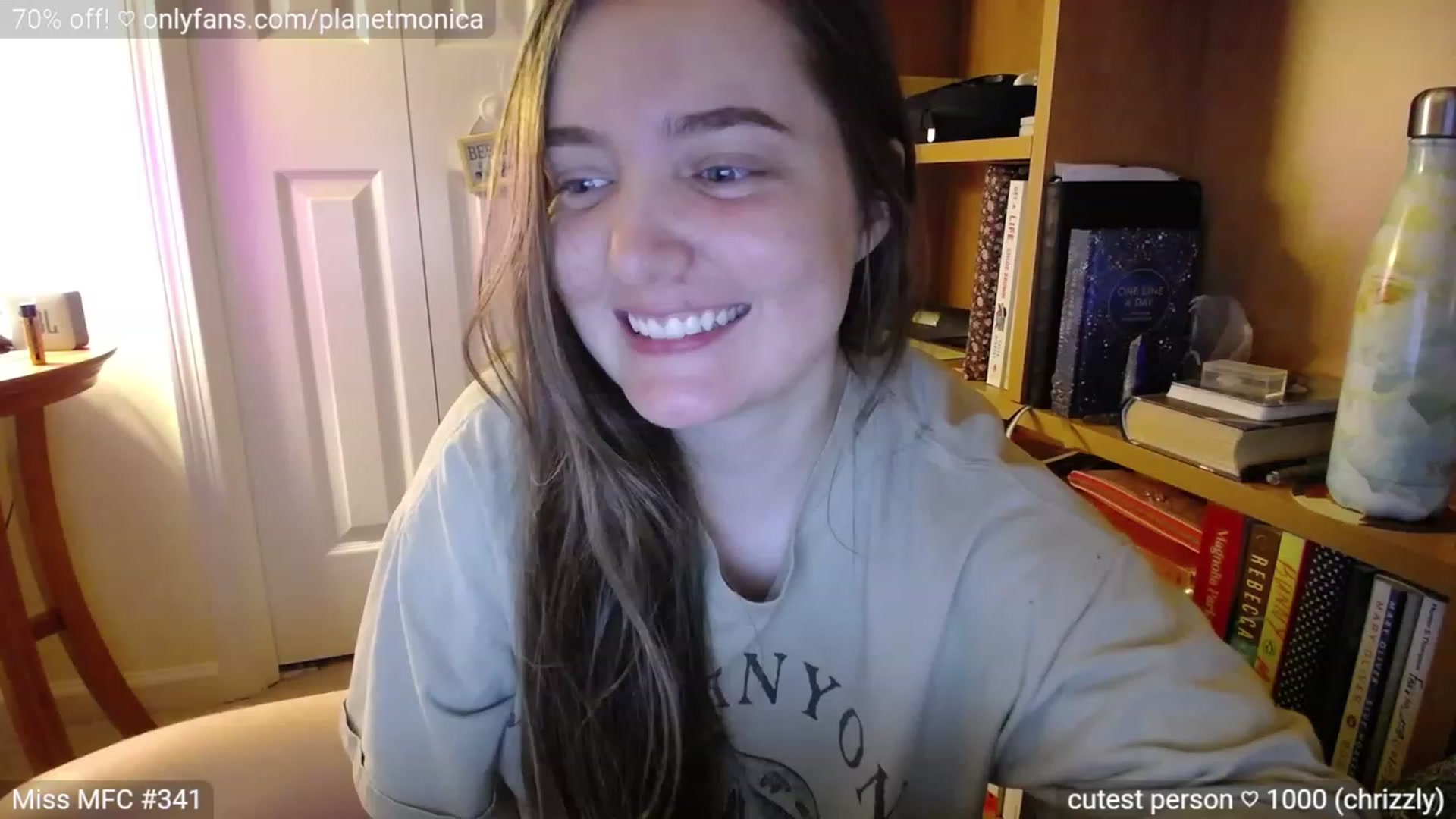 Gallery image thumbnail from Monica's myfreecams stream on, 07/03/2023, 04:36 image 15 of 20