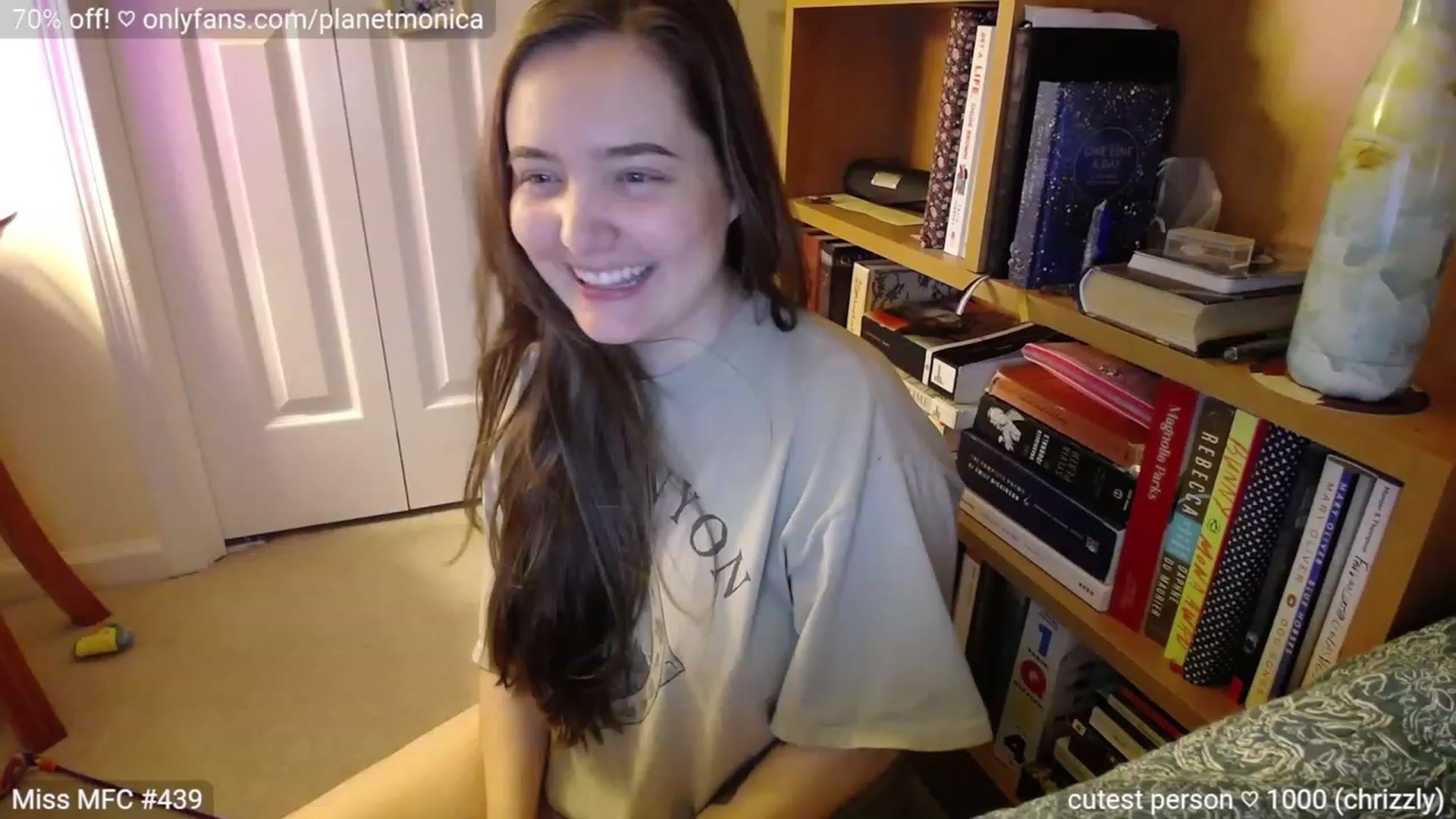 Gallery image thumbnail from Monica's myfreecams stream on, 07/03/2023, 04:36 image 5 of 20