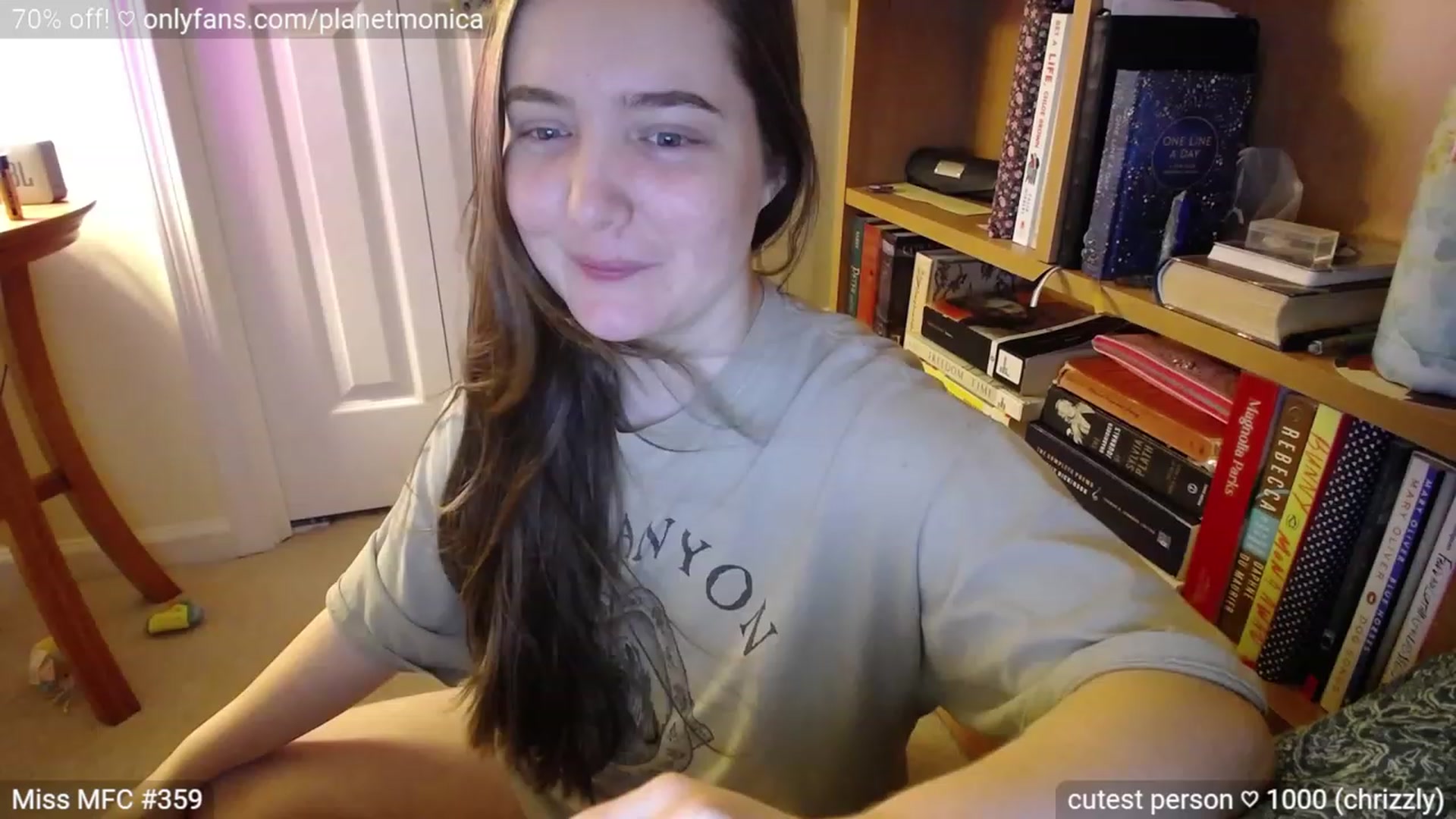 Gallery image thumbnail from Monica's myfreecams stream on, 07/03/2023, 04:36 image 8 of 20