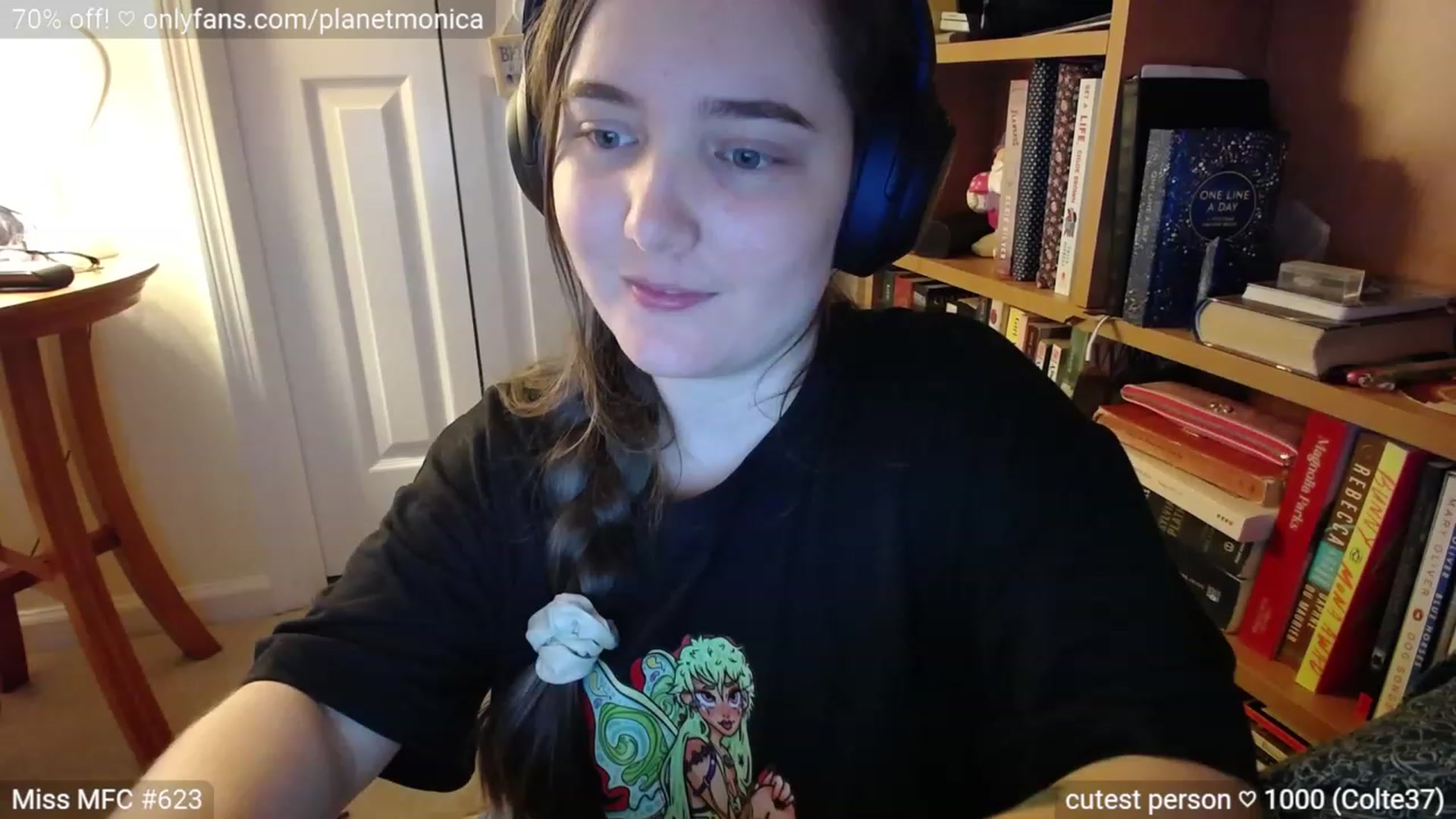 Gallery image thumbnail from Monica's myfreecams stream on, 07/08/2023, 04:58 image 15 of 20