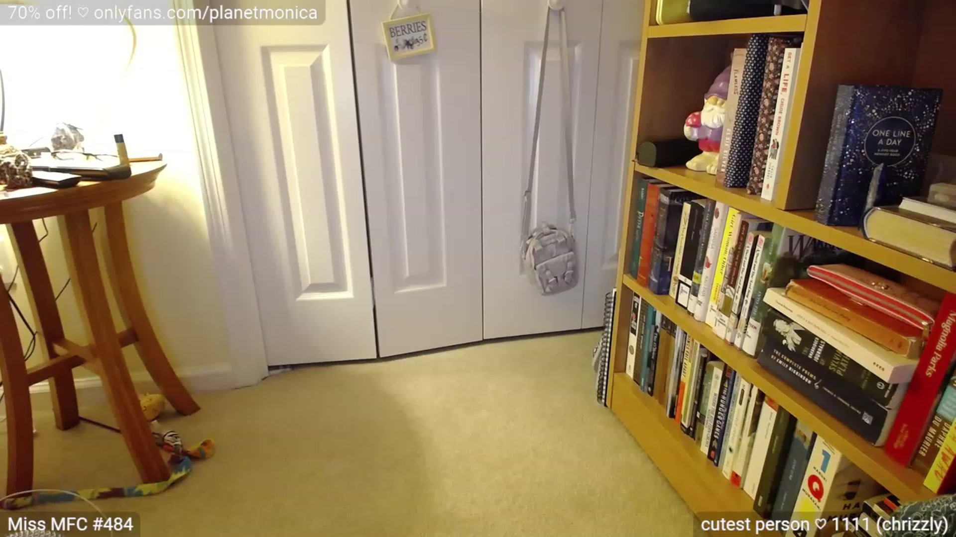 Gallery image thumbnail from Monica's myfreecams stream on, 07/10/2023, 04:12 image 13 of 20