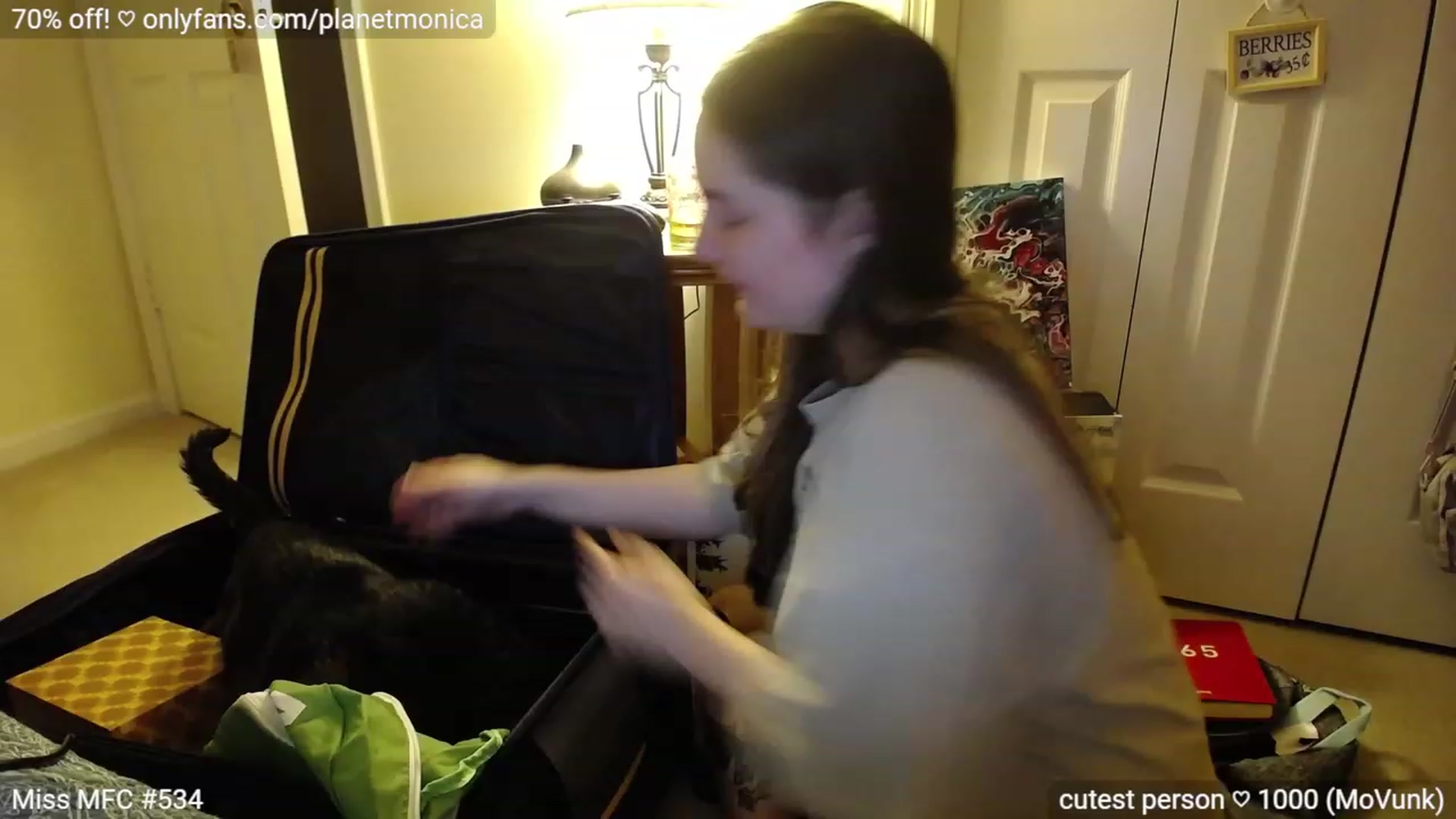 Gallery image thumbnail from Monica's myfreecams stream on, 07/13/2023, 03:13 image 15 of 20
