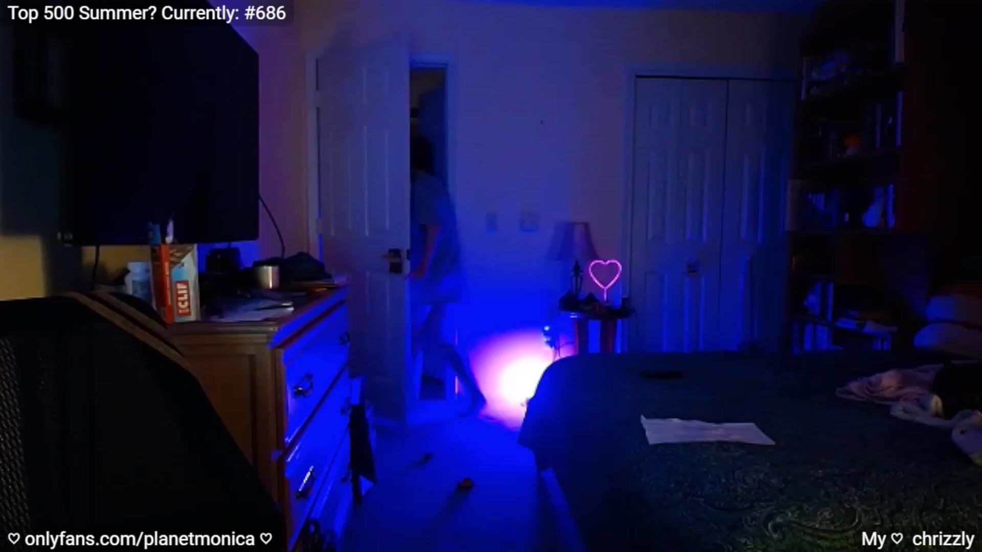 Gallery image thumbnail from Monica's myfreecams stream on, 07/27/2023, 03:48 image 4 of 20