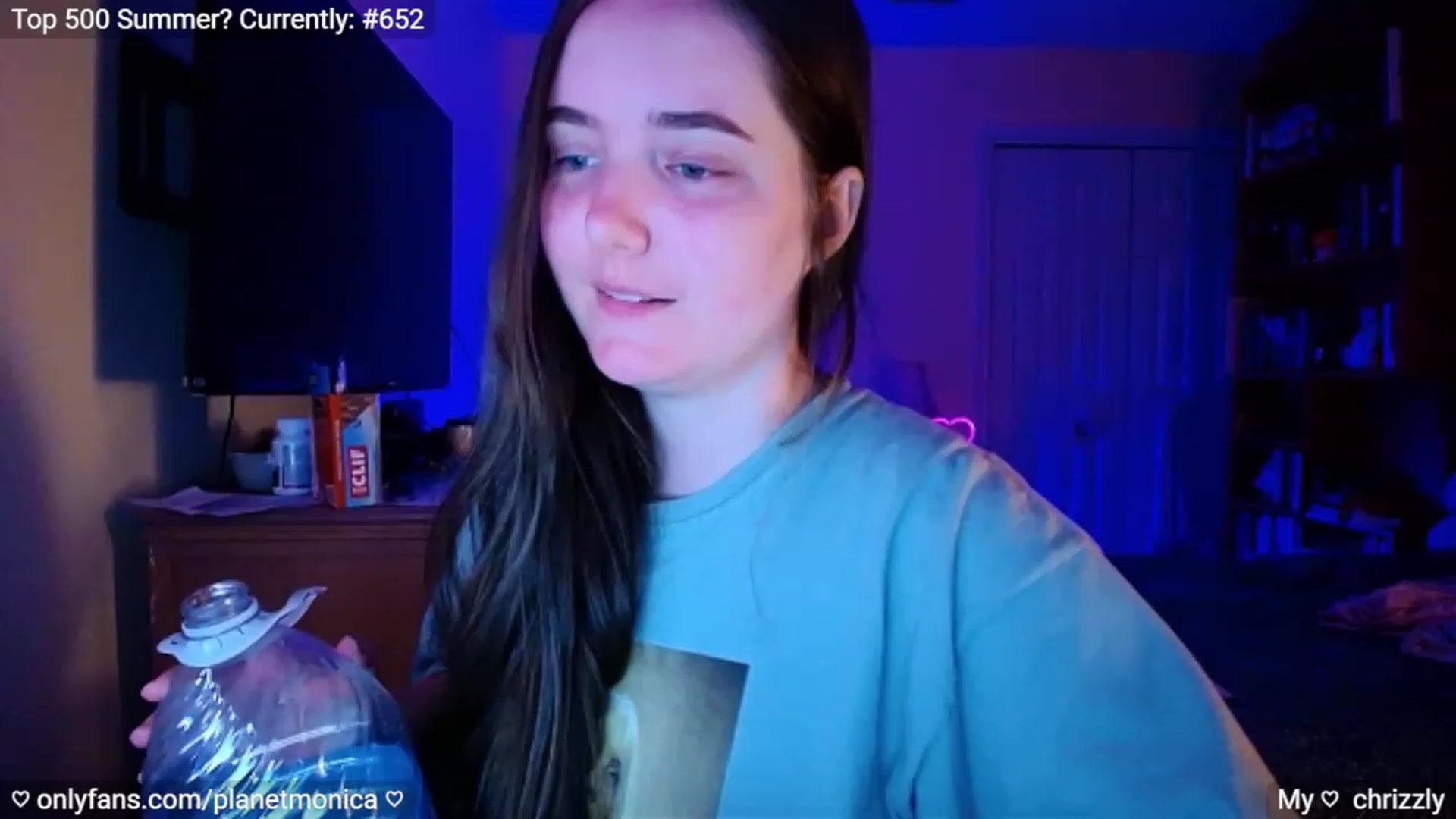Gallery image thumbnail from Monica's myfreecams stream on, 07/27/2023, 03:48 image 12 of 20