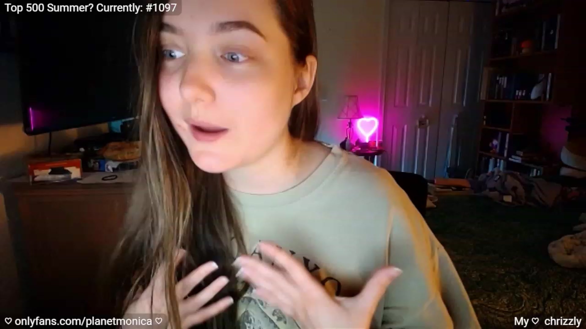 Gallery image thumbnail from Monica's myfreecams stream on, 08/03/2023, 02:27 image 13 of 20