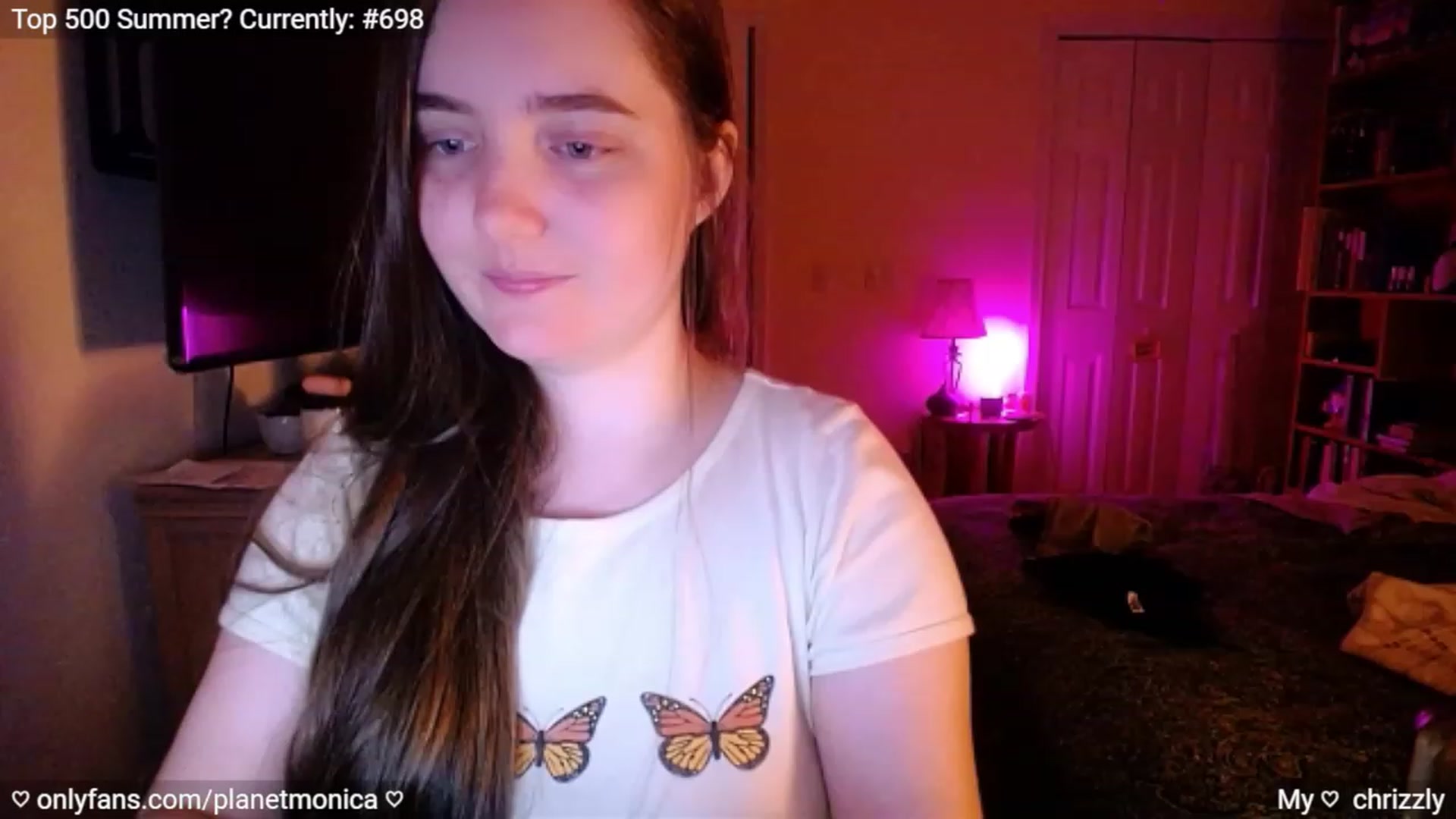 Gallery image thumbnail from Monica's myfreecams stream on, 08/14/2023, 04:08 image 1 of 20