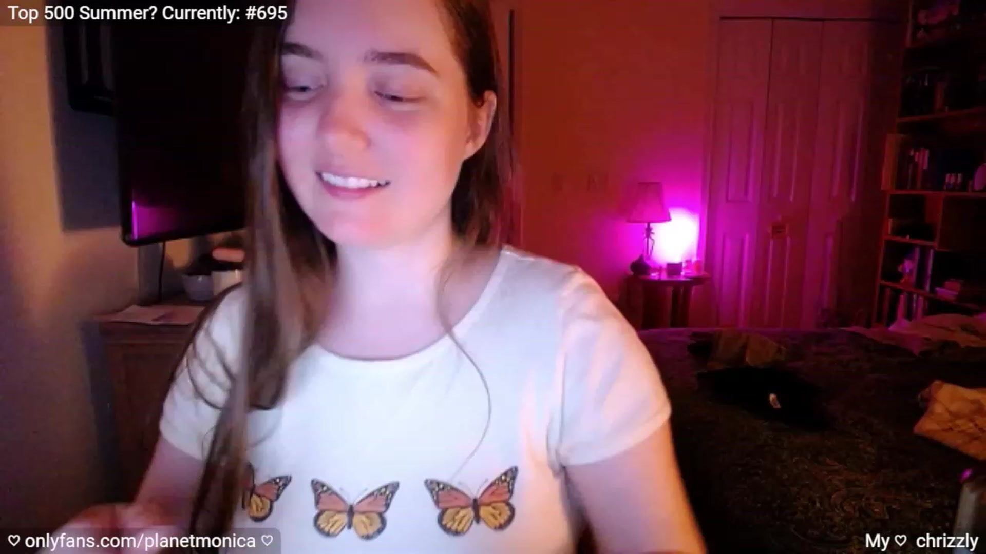 Gallery image thumbnail from Monica's myfreecams stream on, 08/14/2023, 04:08 image 17 of 20