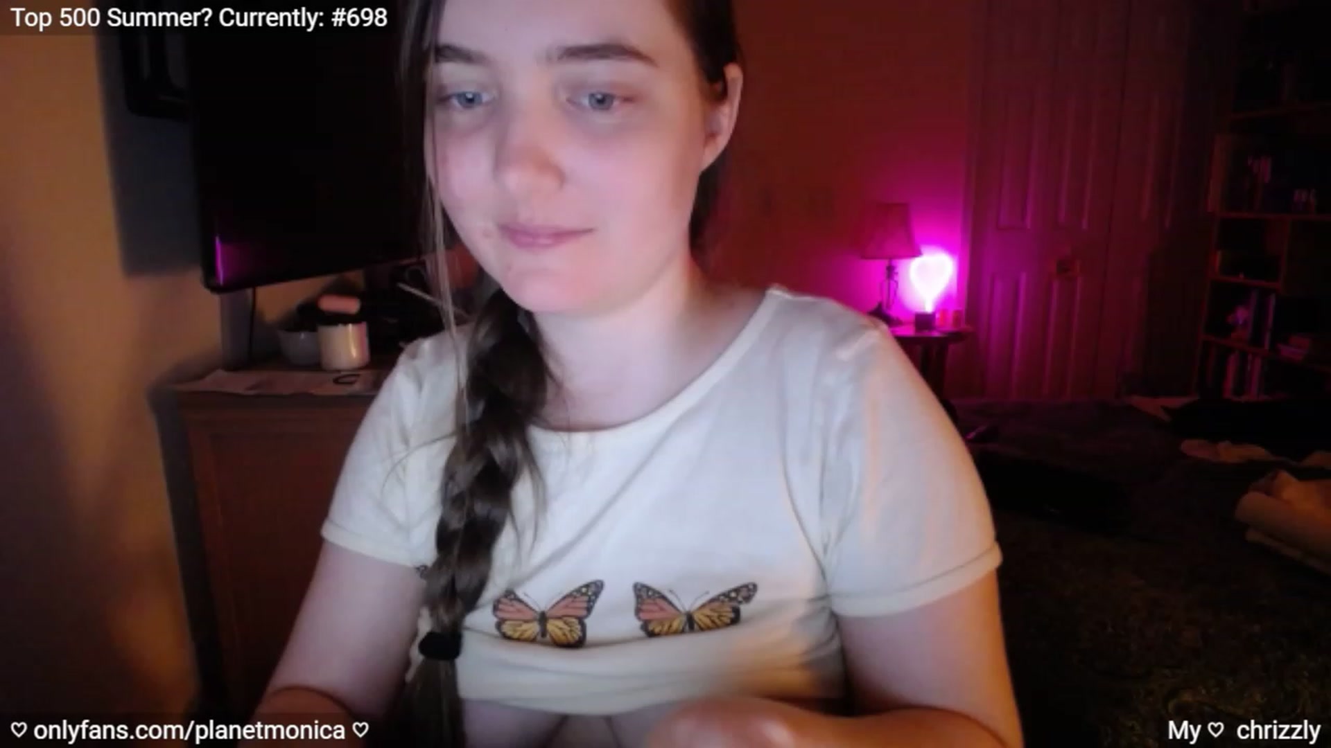 Gallery image thumbnail from Monica's myfreecams stream on, 08/19/2023, 03:23 image 12 of 20