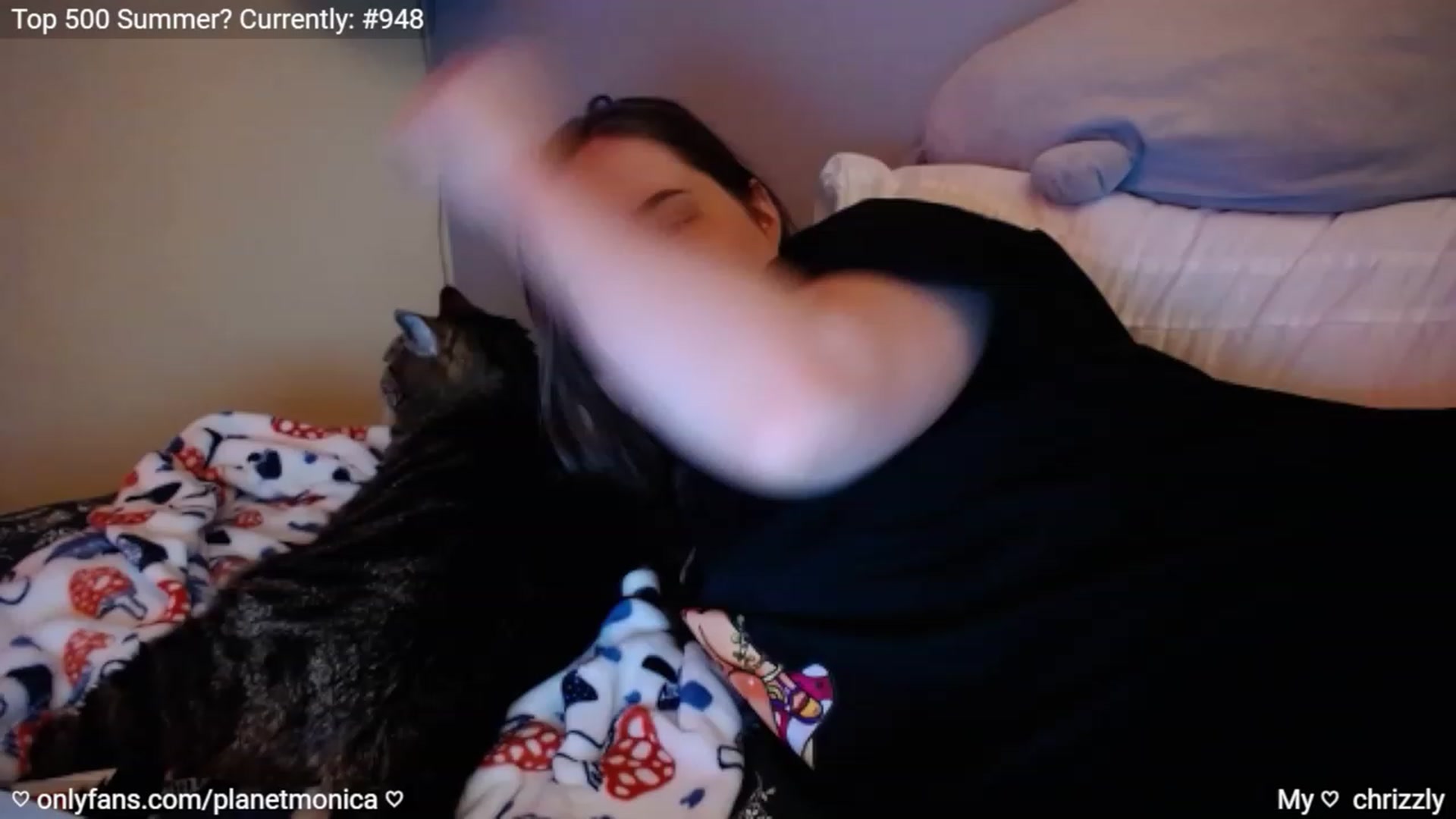 Gallery image thumbnail from Monica's myfreecams stream on, 08/30/2023, 03:25 image 8 of 20