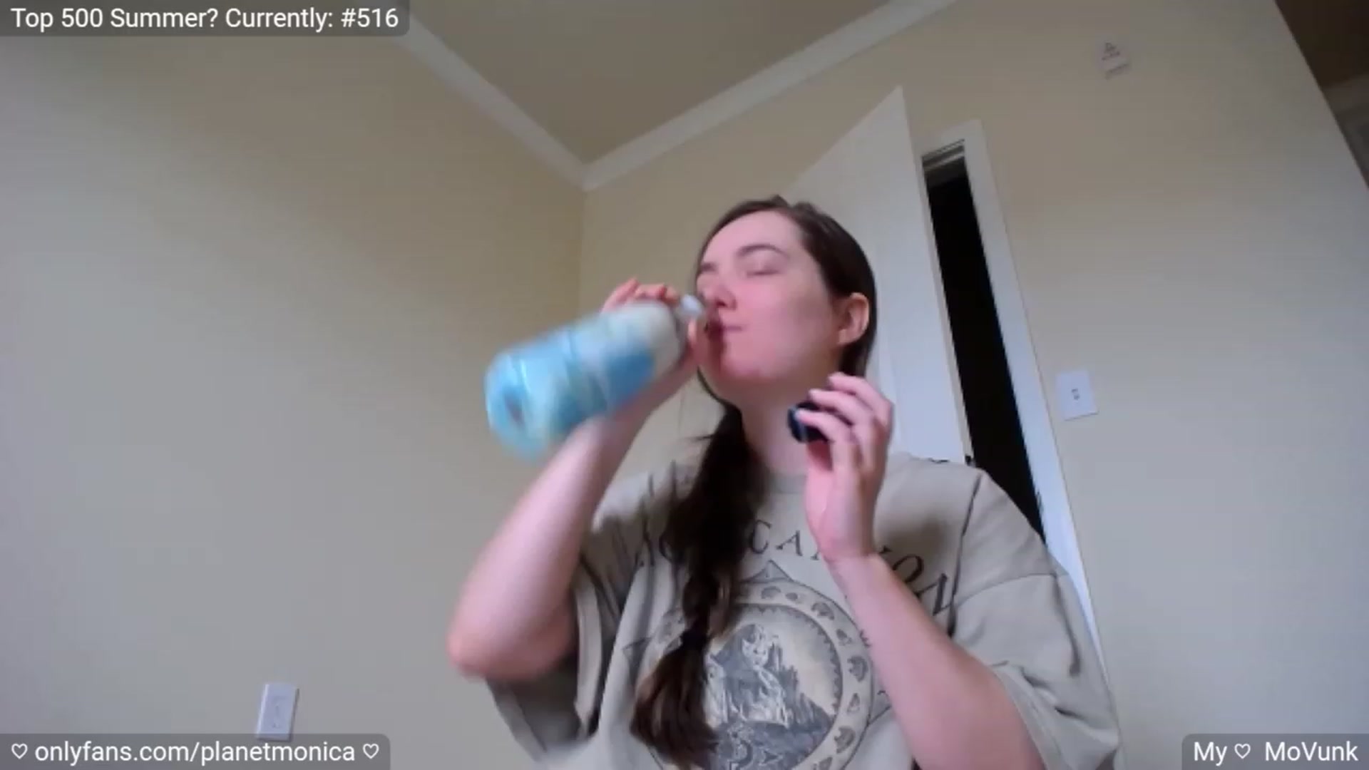 Gallery image thumbnail from Monica's myfreecams stream on, 09/08/2023, 20:12 image 18 of 20