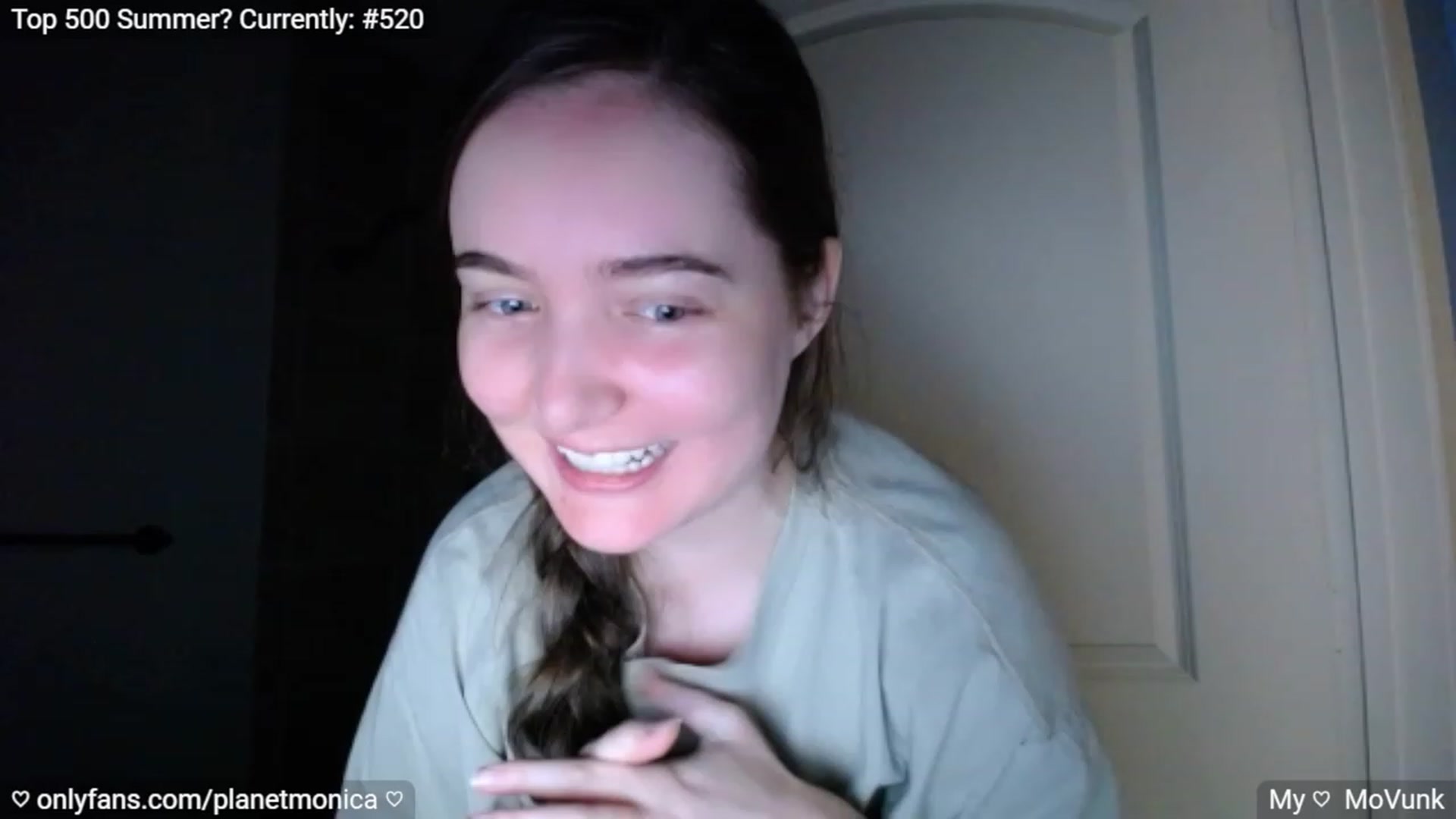 Gallery image thumbnail from Monica's myfreecams stream on, 09/08/2023, 20:12 image 4 of 20