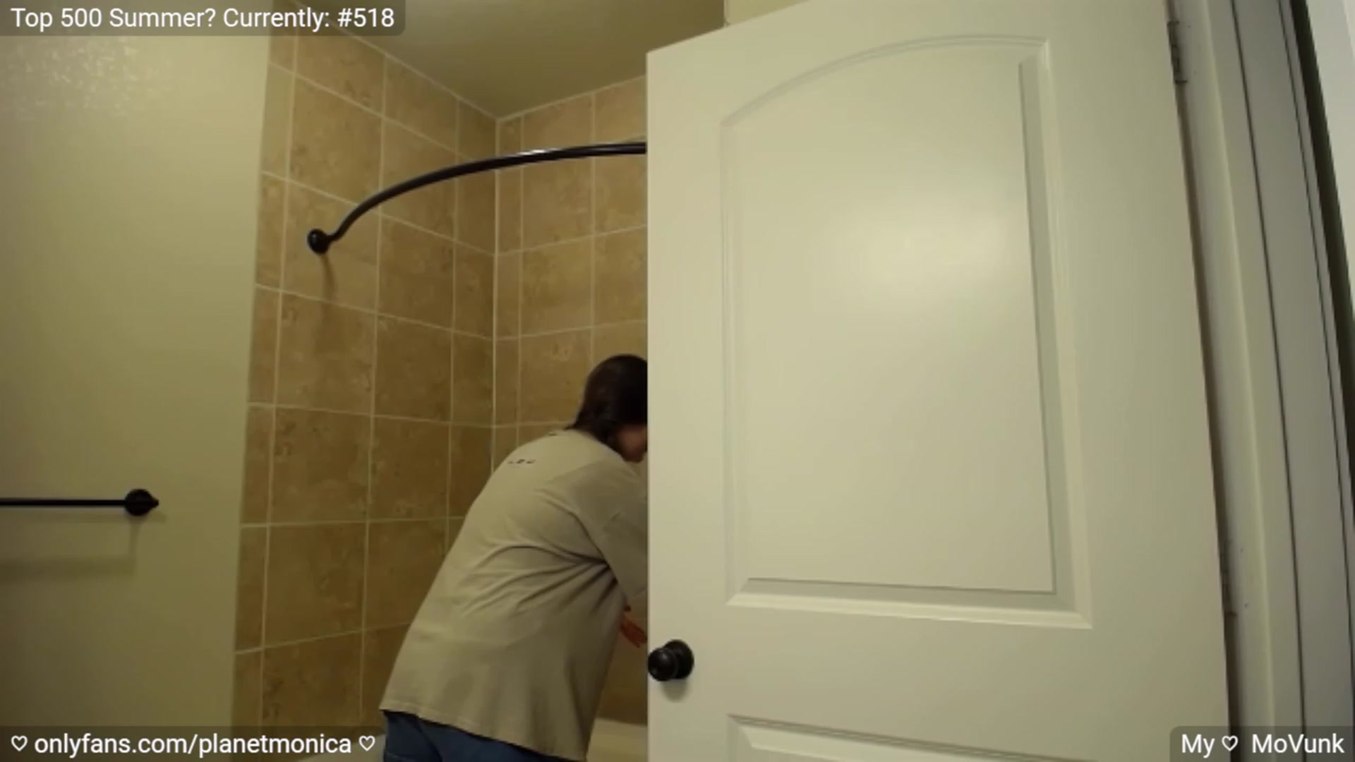 Gallery image thumbnail from Monica's myfreecams stream on, 09/08/2023, 20:12 image 9 of 20