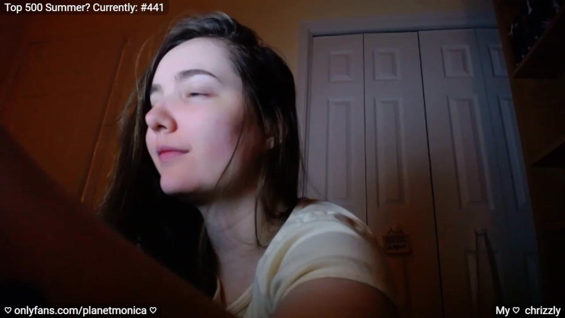 Gallery image thumbnail from Monica's myfreecams stream on, 09/26/2023, 03:02 image 1 of 20