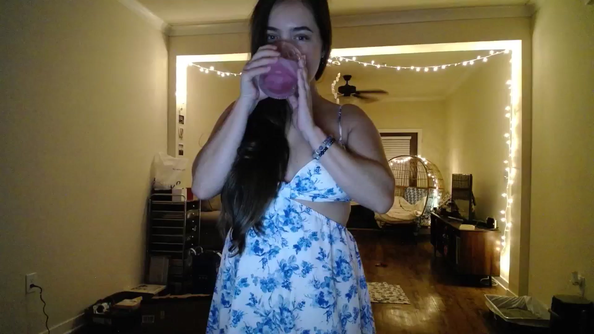 Gallery image thumbnail from Monica's myfreecams stream on, 08/24/2024, 03:01 image 1 of 20