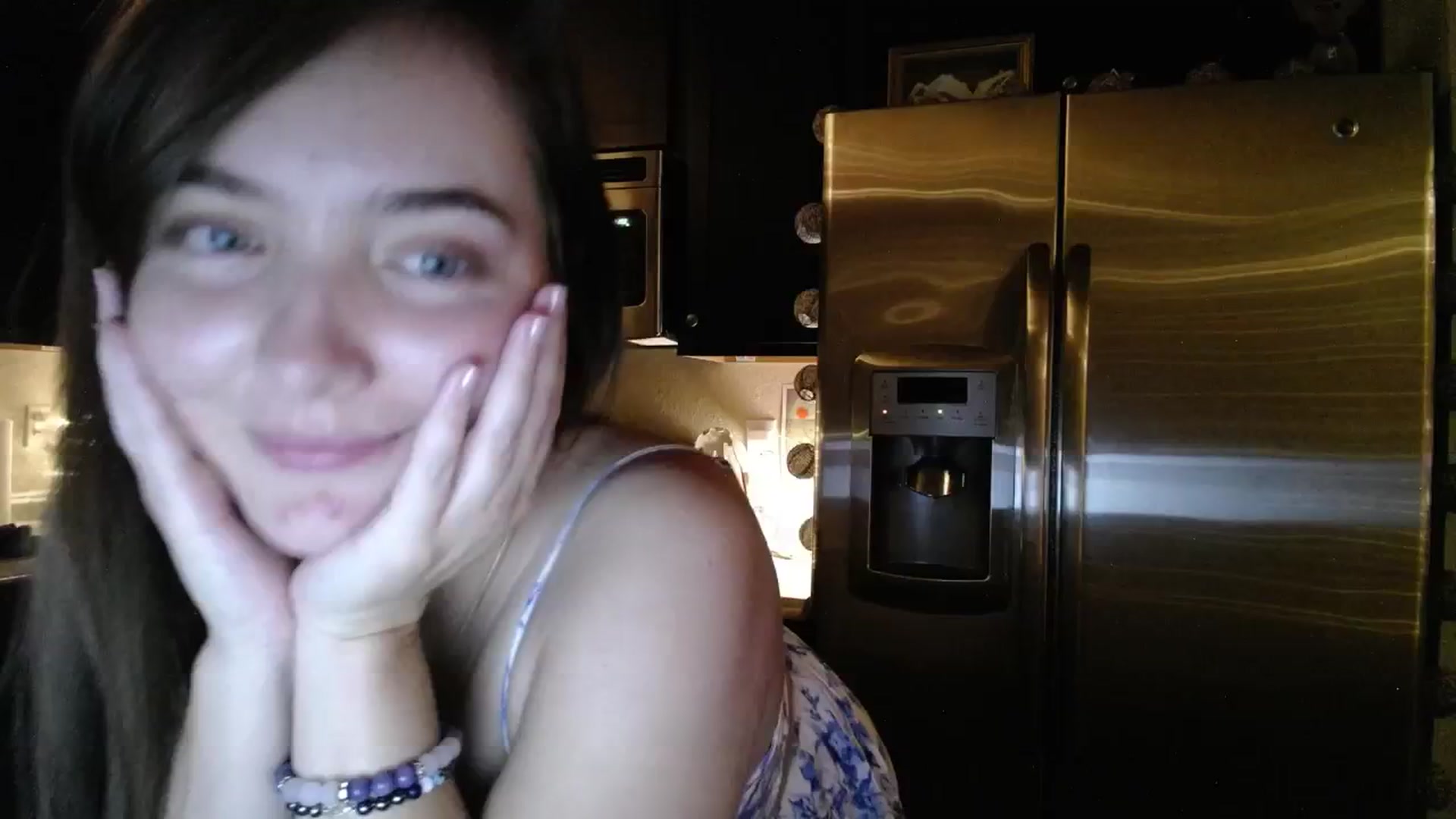Gallery image thumbnail from Monica's myfreecams stream on, 08/24/2024, 04:28 image 14 of 20