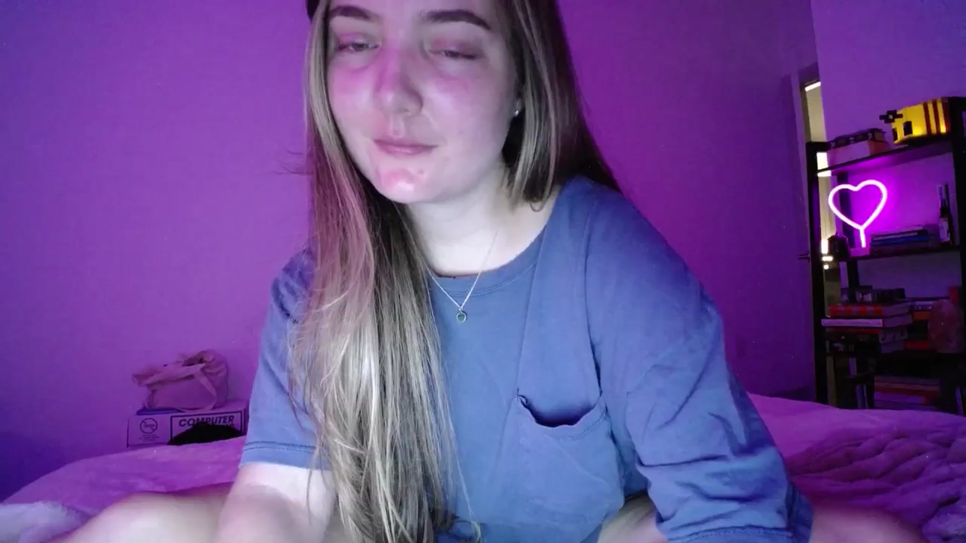 Gallery image thumbnail from Monica's myfreecams stream on, 10/05/2024, 01:30 image 18 of 20