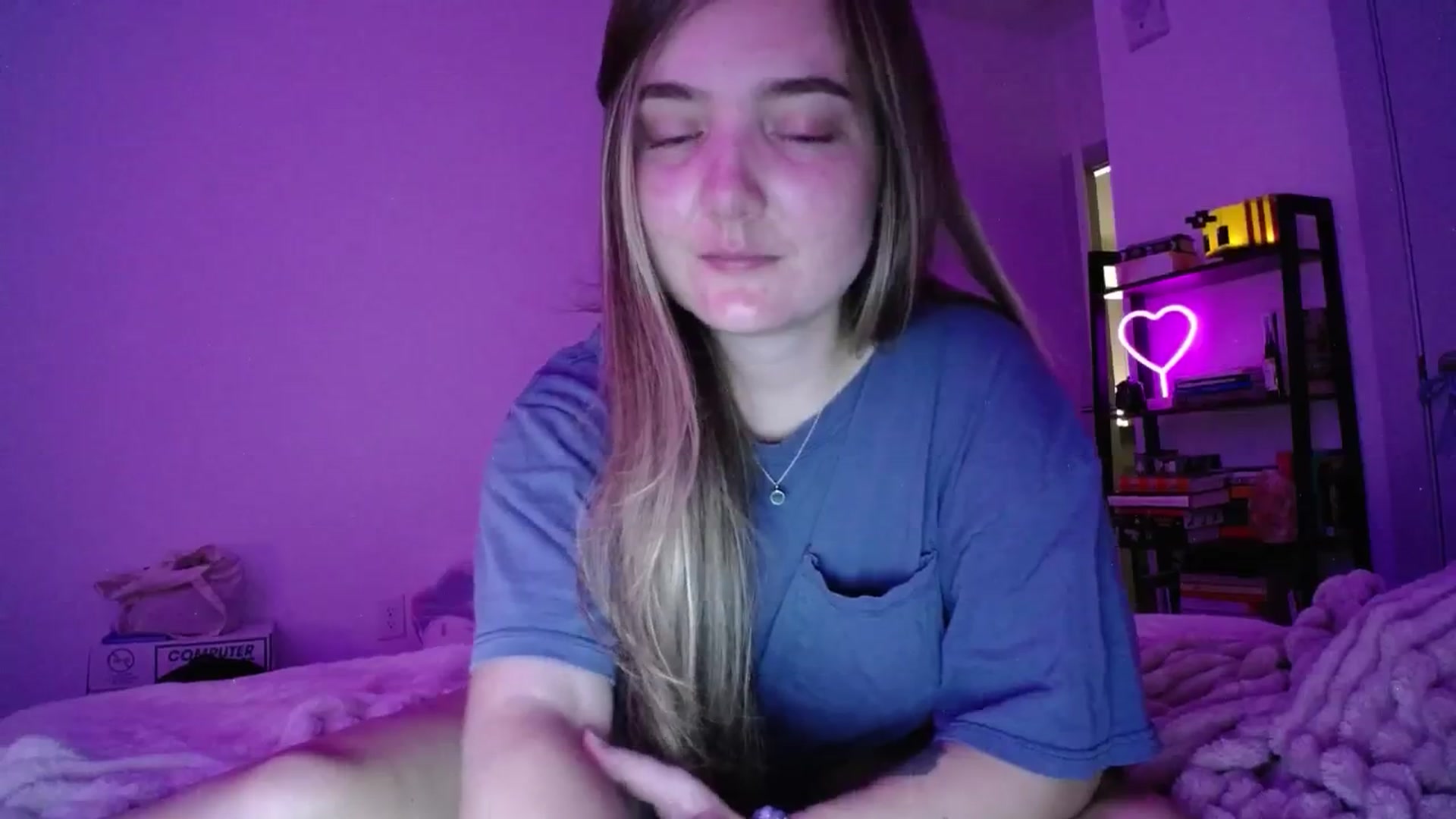 Gallery image thumbnail from Monica's myfreecams stream on, 10/05/2024, 01:30 image 20 of 20