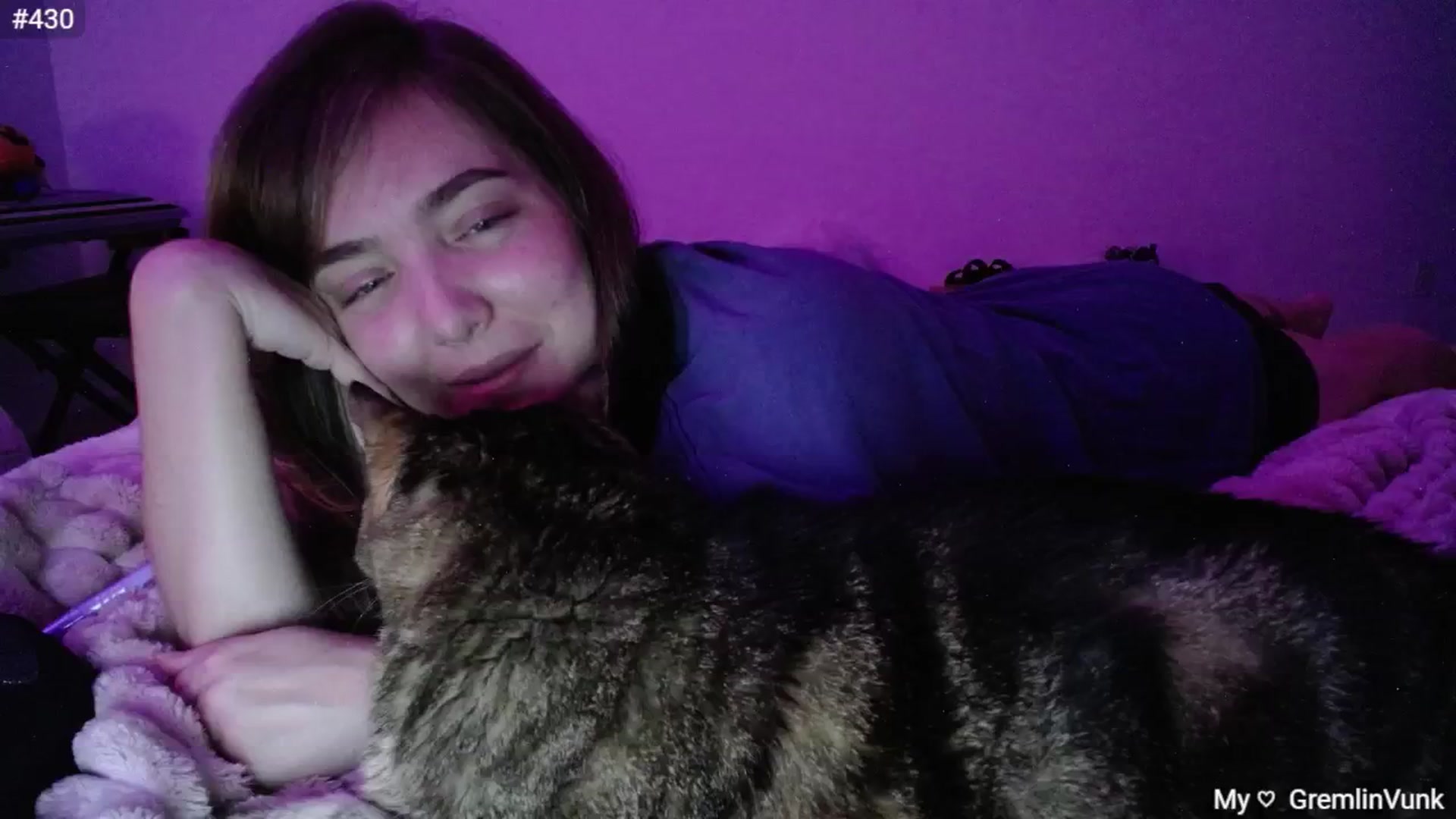 Gallery image thumbnail from Monica's myfreecams stream on, 10/05/2024, 03:59 image 13 of 20