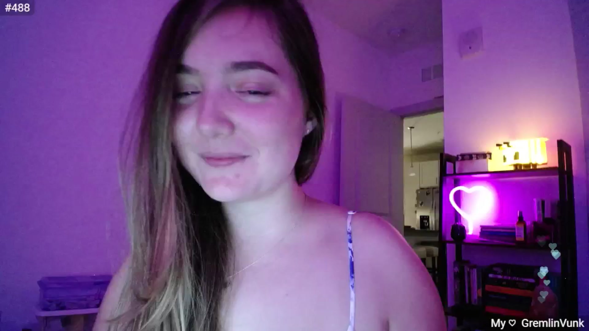 Gallery image thumbnail from Monica's myfreecams stream on, 10/06/2024, 03:34 image 15 of 20