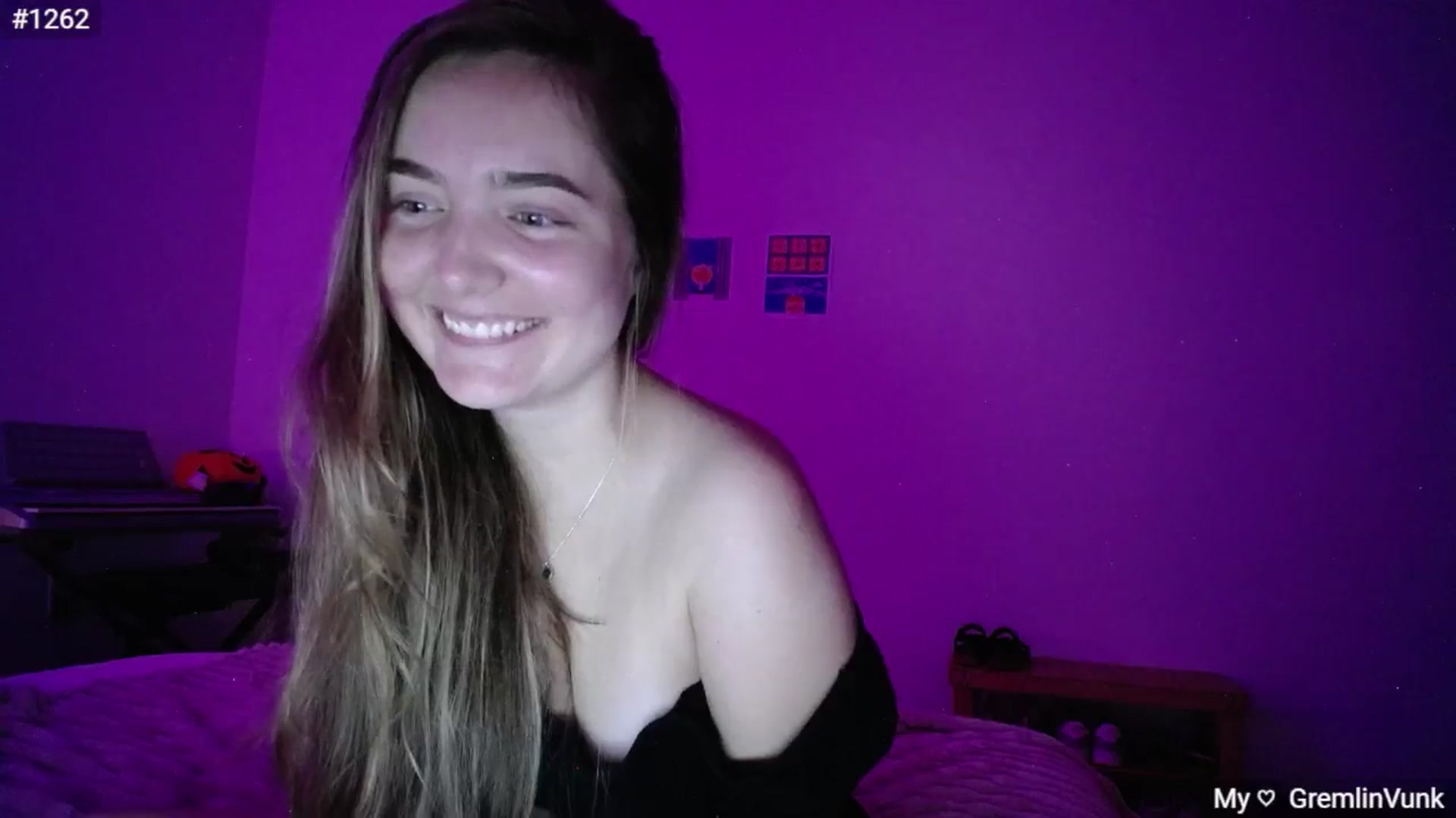 Gallery image thumbnail from Monica's myfreecams stream on, 10/23/2024, 03:36 image 8 of 20