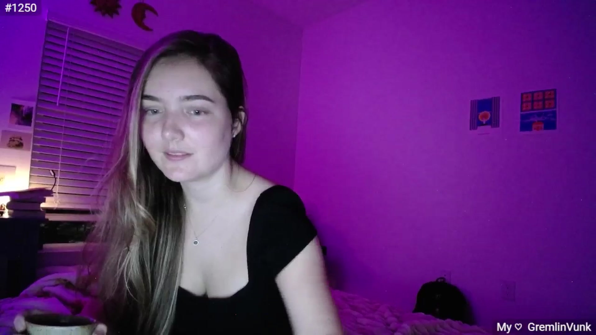 Gallery image thumbnail from Monica's myfreecams stream on, 10/23/2024, 03:51 image 20 of 20