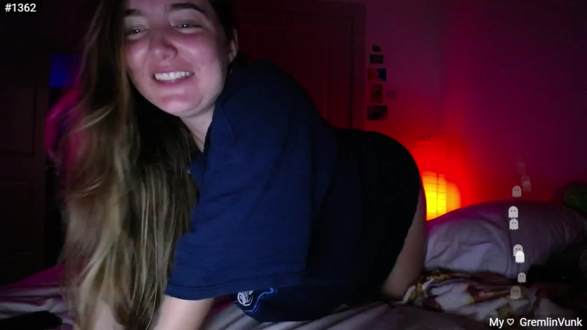 Gallery image thumbnail from Monica's myfreecams stream on, 10/25/2024, 23:46 image 15 of 20