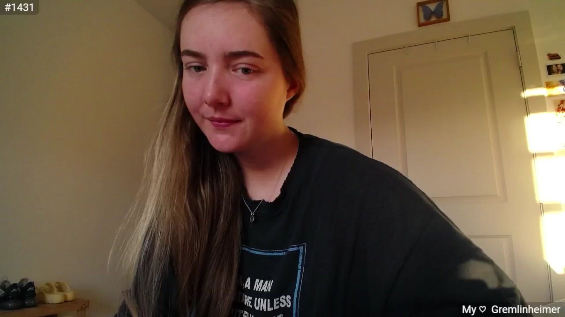Gallery image thumbnail from Monica's myfreecams stream on, 10/25/2024, 23:46 image 6 of 20