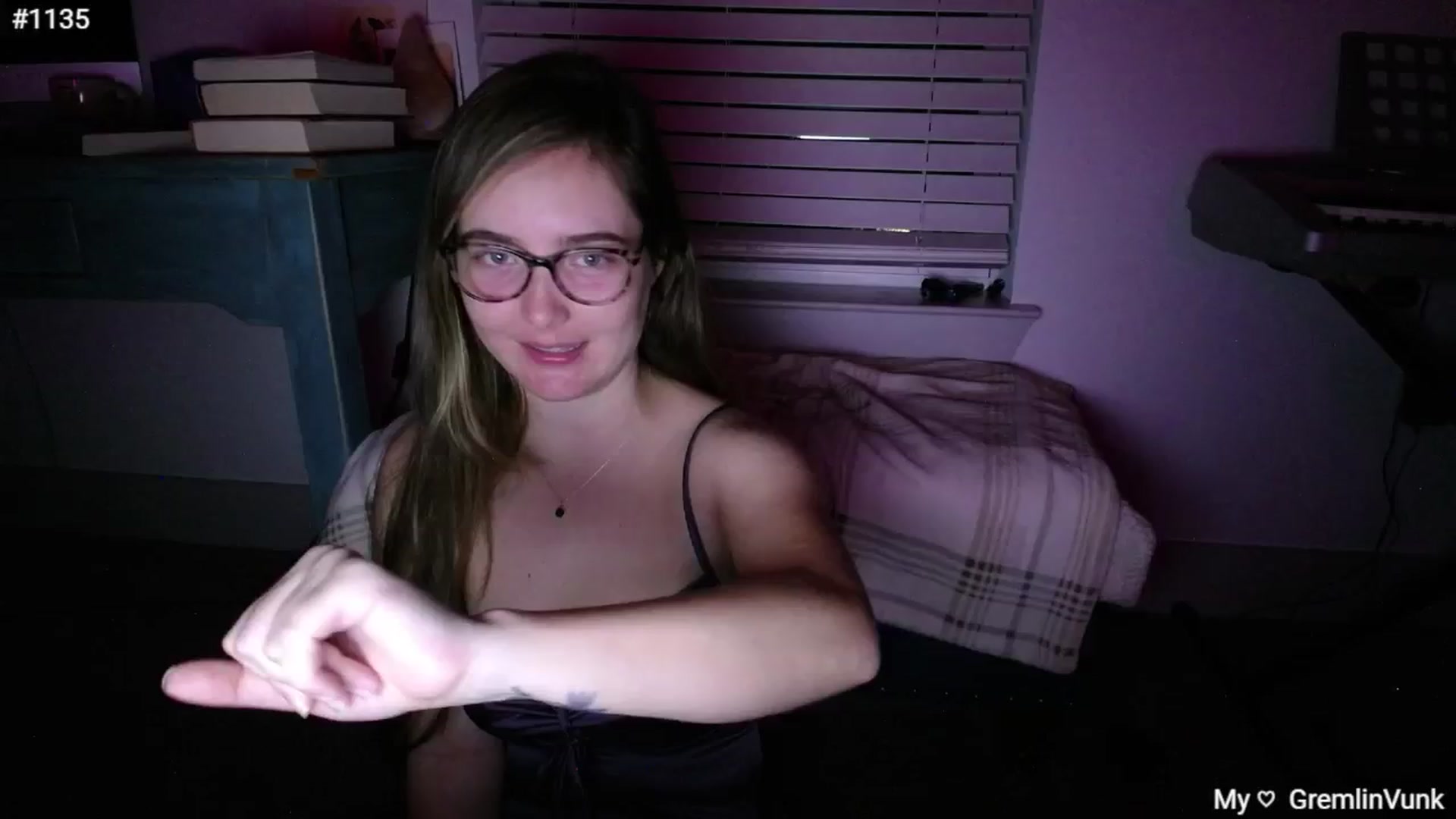 Gallery image thumbnail from Monica's myfreecams stream on, 10/26/2024, 02:21 image 3 of 20