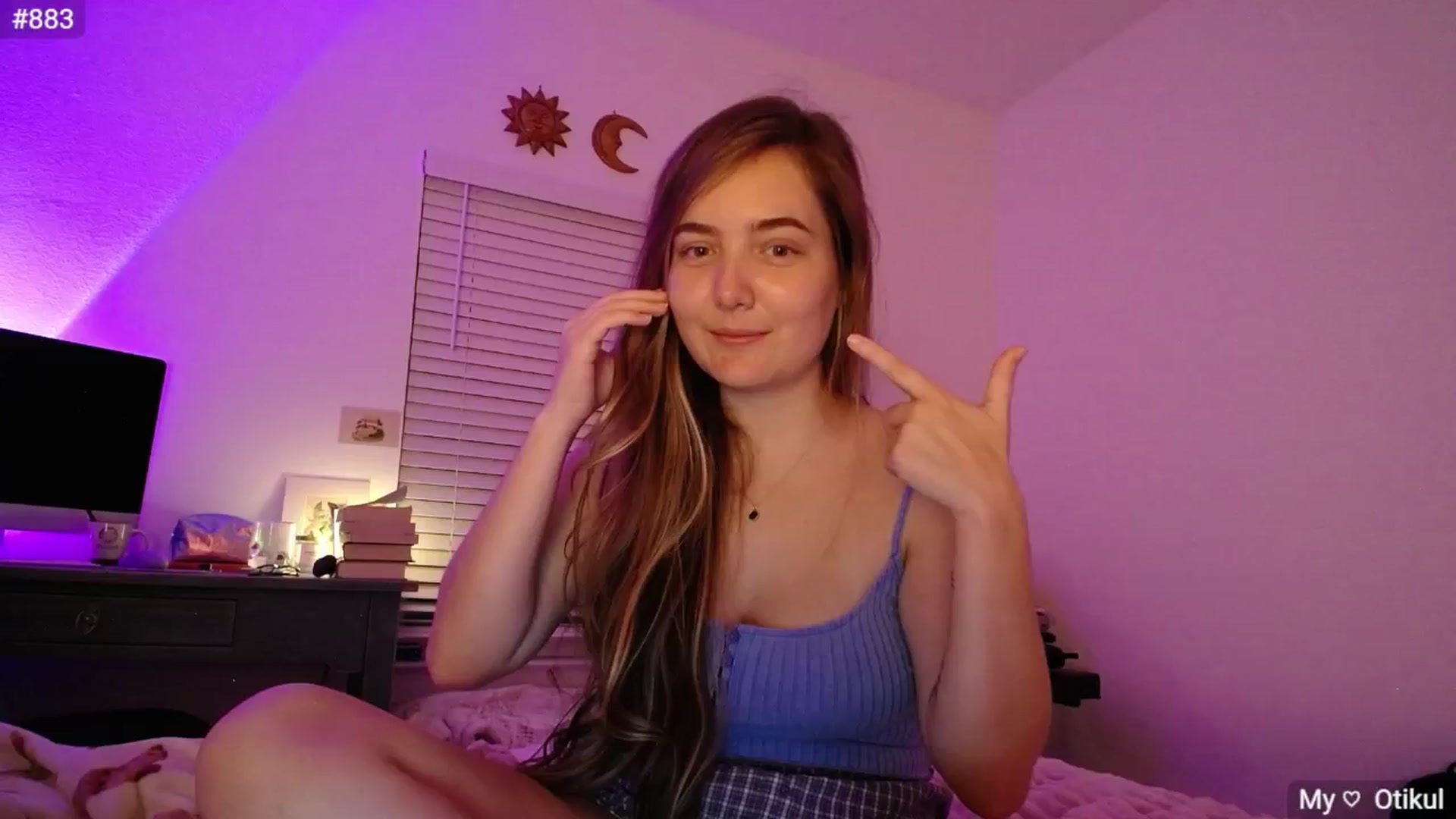 Gallery image thumbnail from Monica's myfreecams stream on, 10/28/2024, 02:52 image 12 of 20