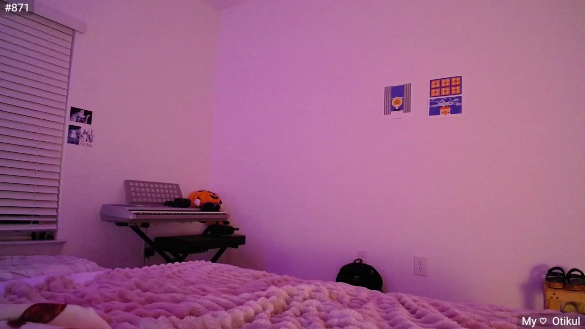 Gallery image thumbnail from Monica's myfreecams stream on, 10/28/2024, 02:52 image 18 of 20