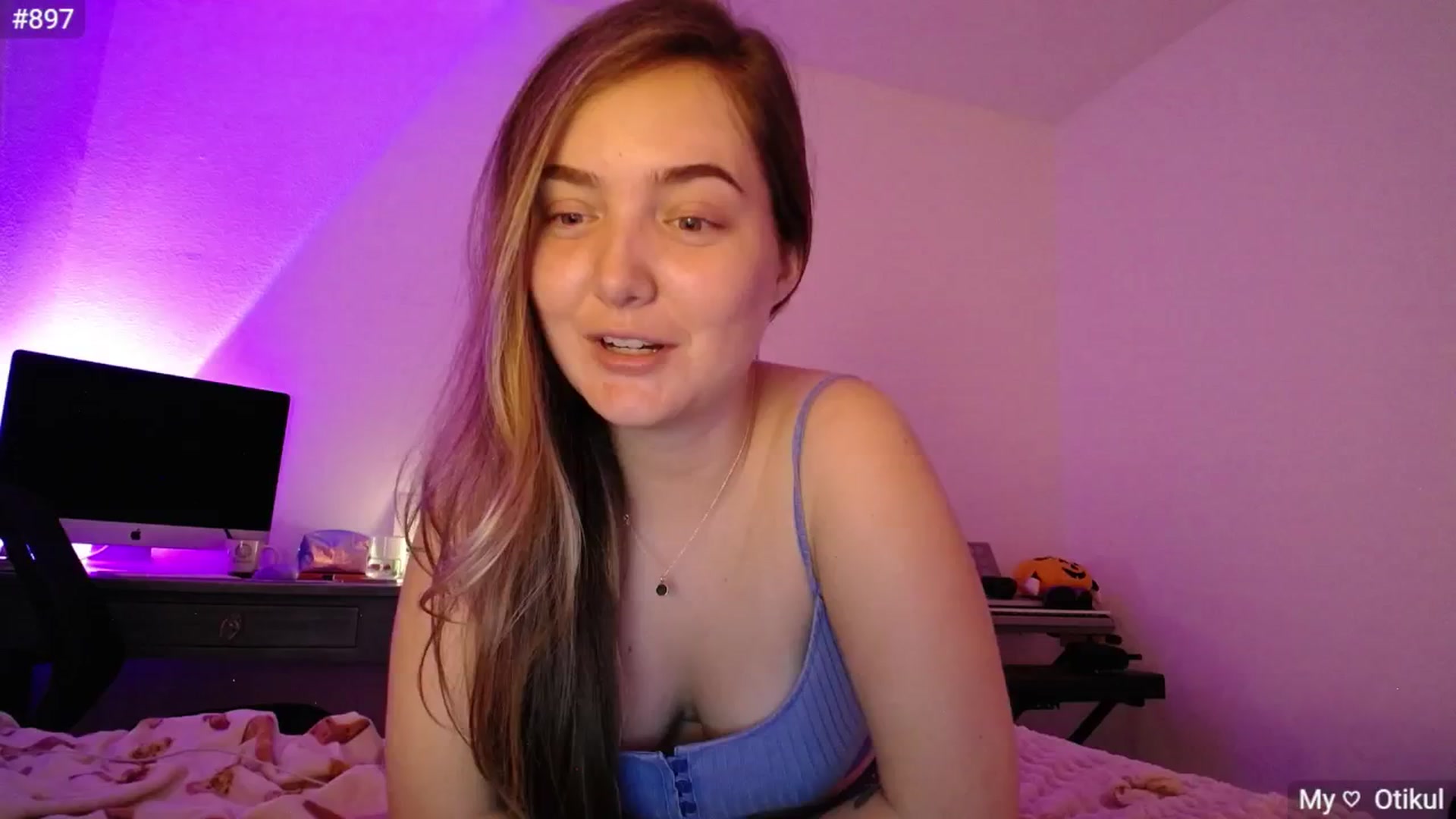 Gallery image thumbnail from Monica's myfreecams stream on, 10/28/2024, 02:52 image 9 of 20