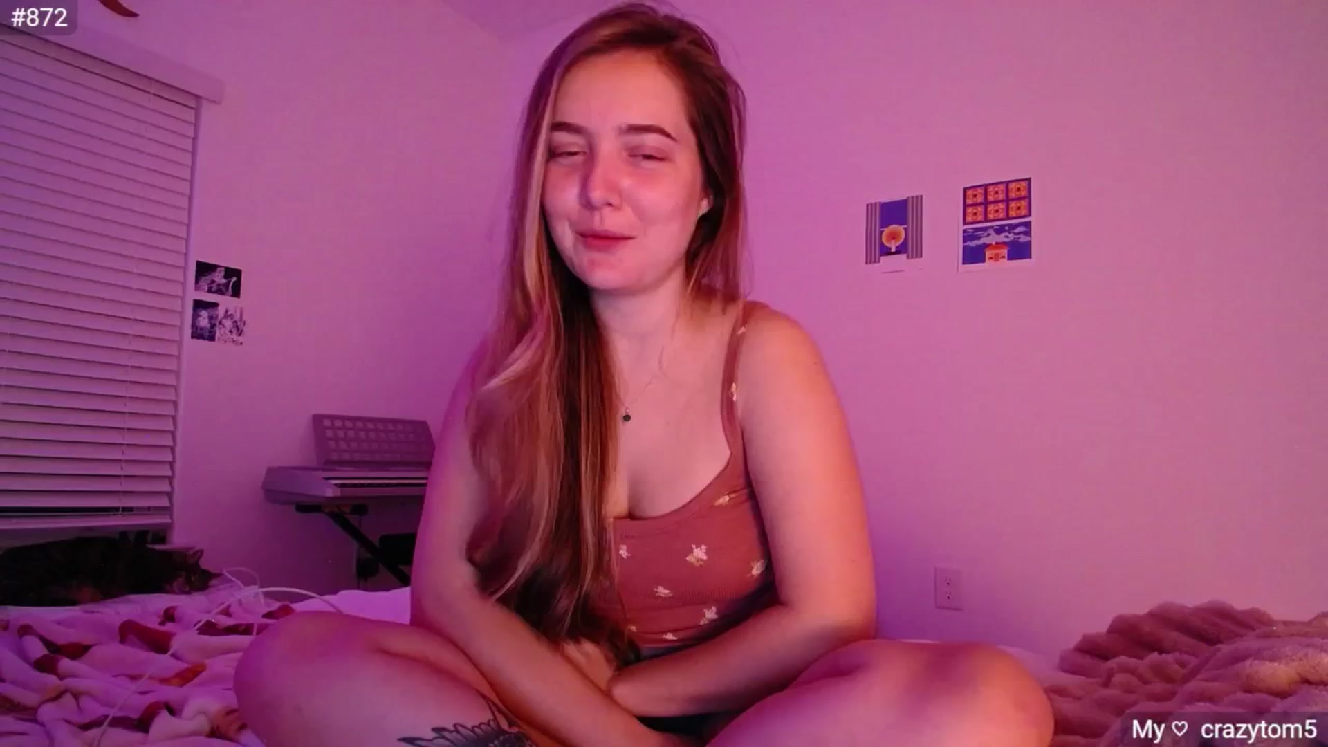 Gallery image thumbnail from Monica's myfreecams stream on, 10/28/2024, 23:47 image 5 of 20