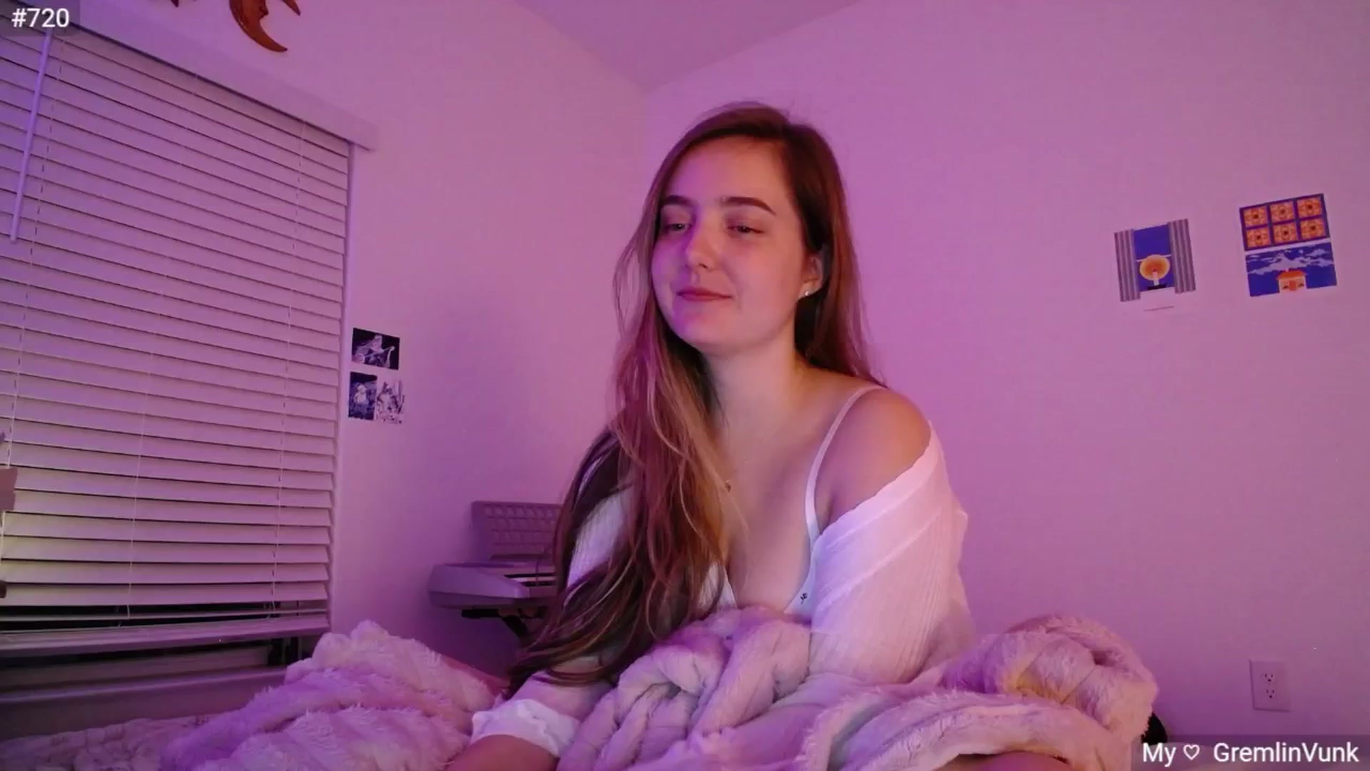 Gallery image thumbnail from Monica's myfreecams stream on, 11/02/2024, 06:16 image 10 of 20