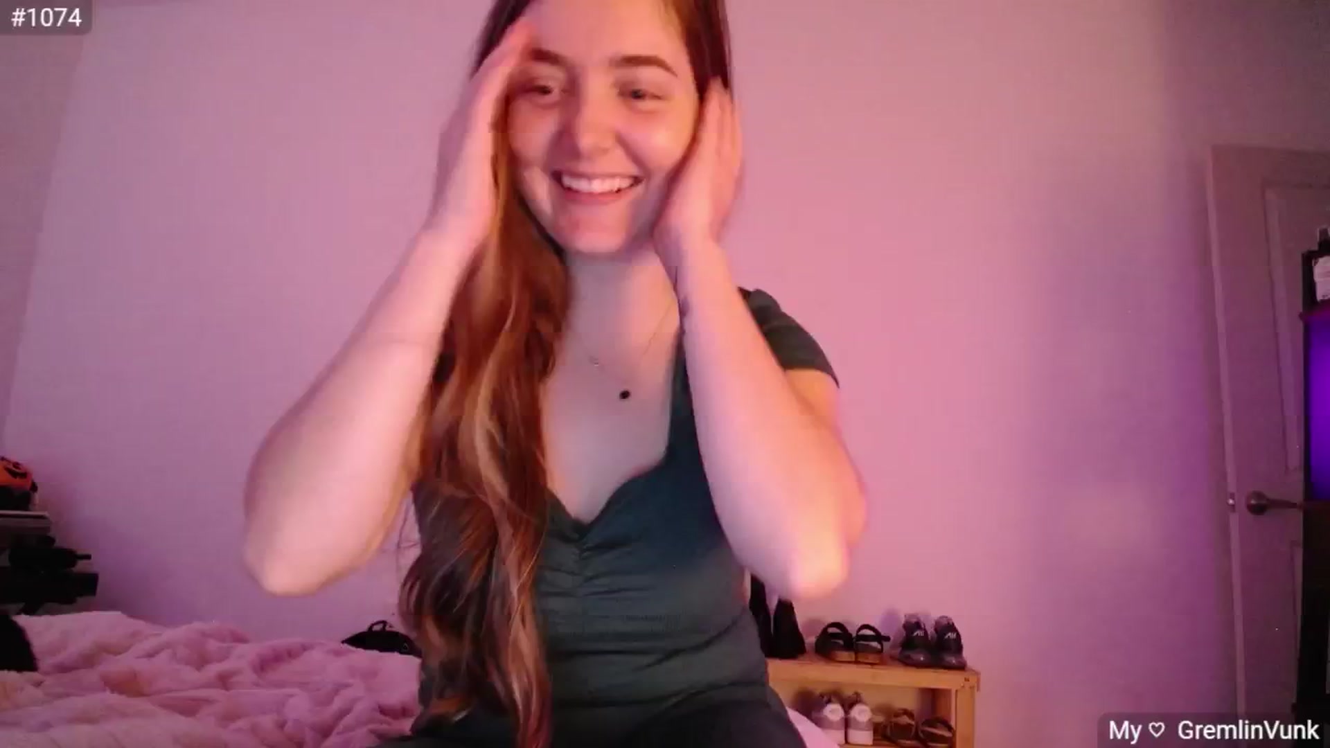 Gallery image thumbnail from Monica's myfreecams stream on, 11/09/2024, 24:01 image 3 of 20
