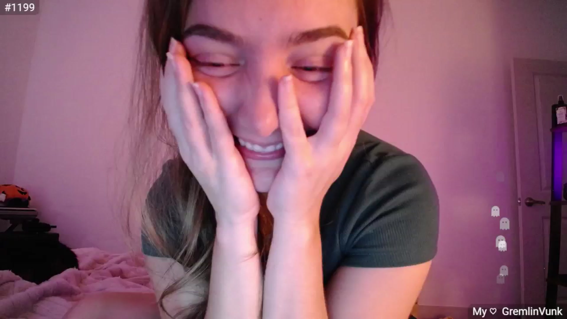 Gallery image thumbnail from Monica's myfreecams stream on, 11/09/2024, 24:01 image 1 of 20