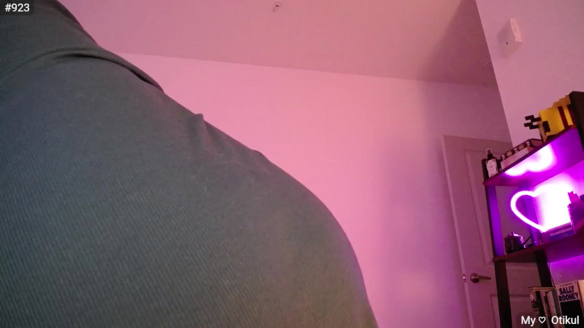 Gallery image thumbnail from Monica's myfreecams stream on, 11/09/2024, 24:01 image 7 of 20