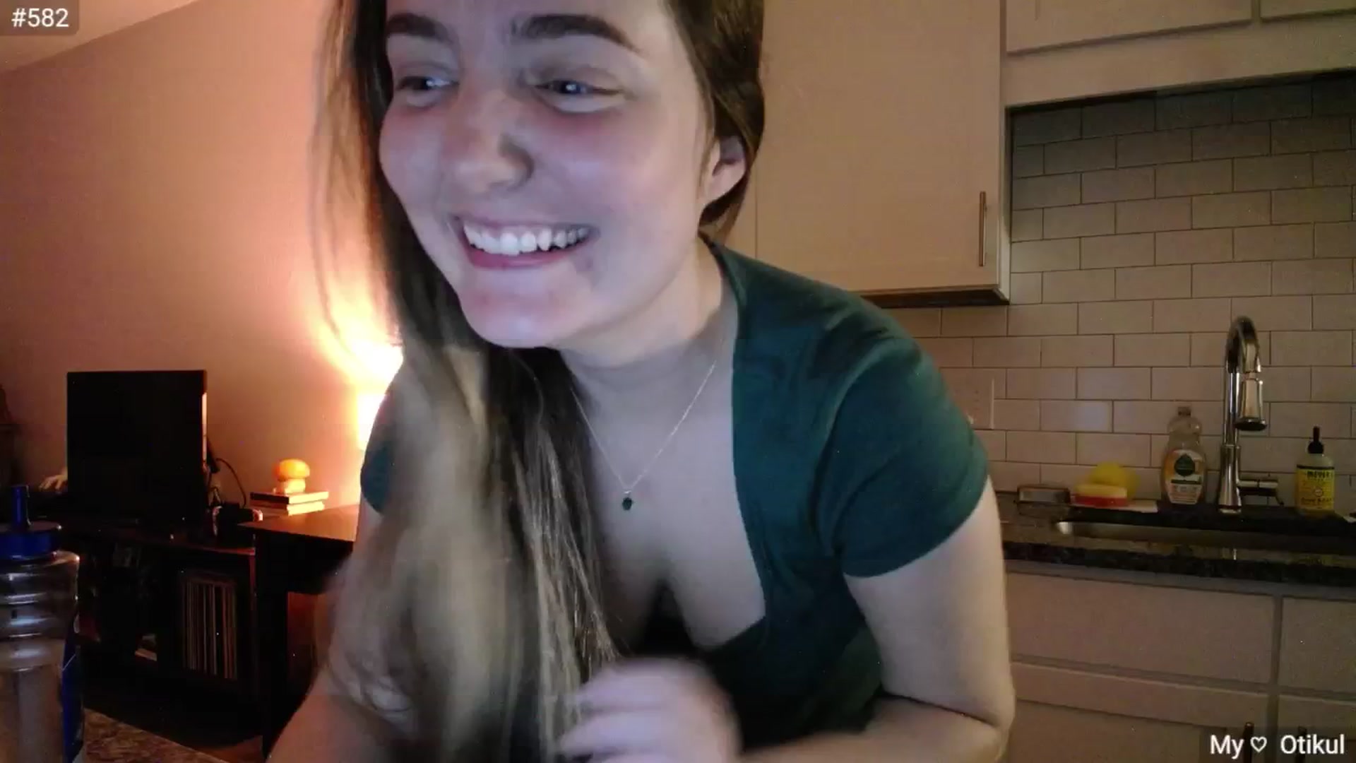 Gallery image thumbnail from Monica's myfreecams stream on, 11/09/2024, 01:09 image 14 of 20