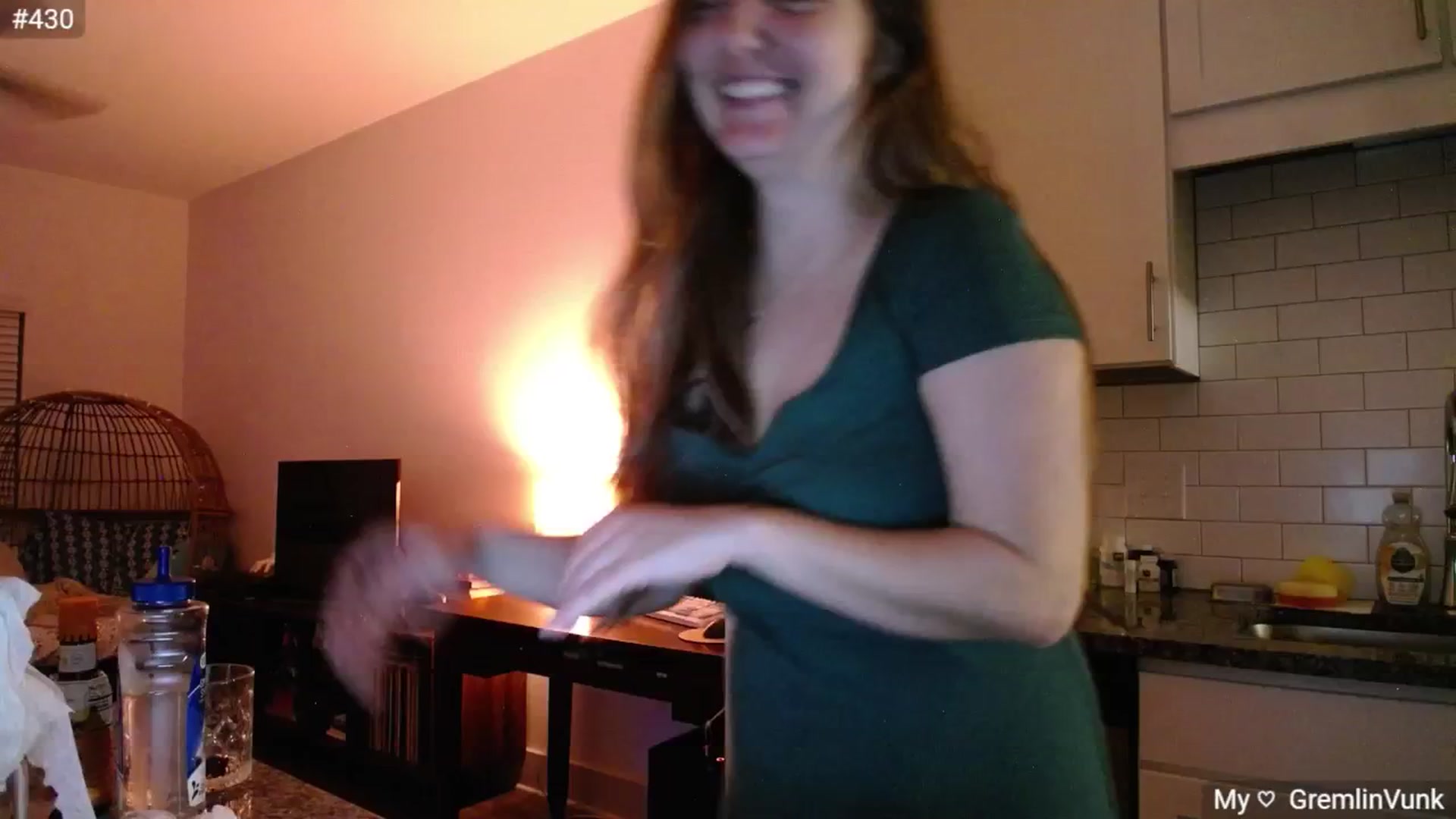 Gallery image thumbnail from Monica's myfreecams stream on, 11/09/2024, 03:34 image 18 of 20
