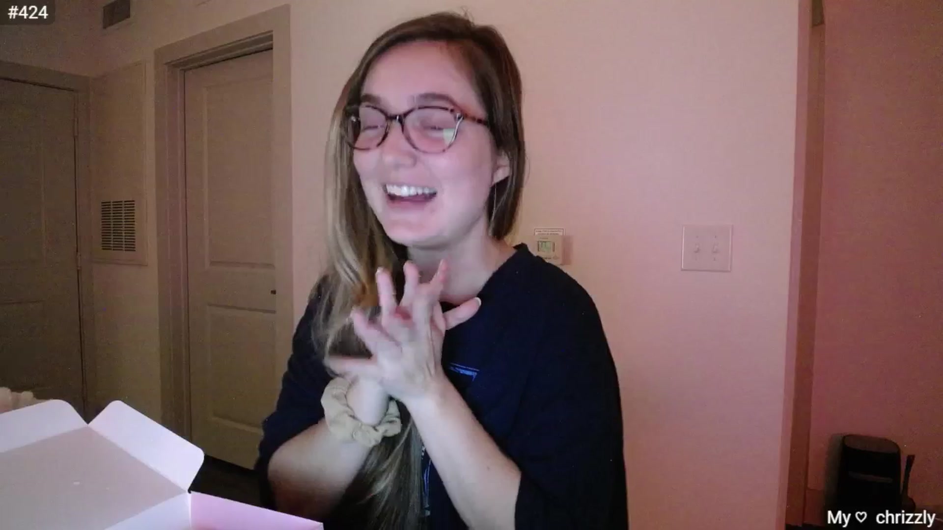 Gallery image thumbnail from Monica's myfreecams stream on, 11/12/2024, 03:54 image 12 of 20