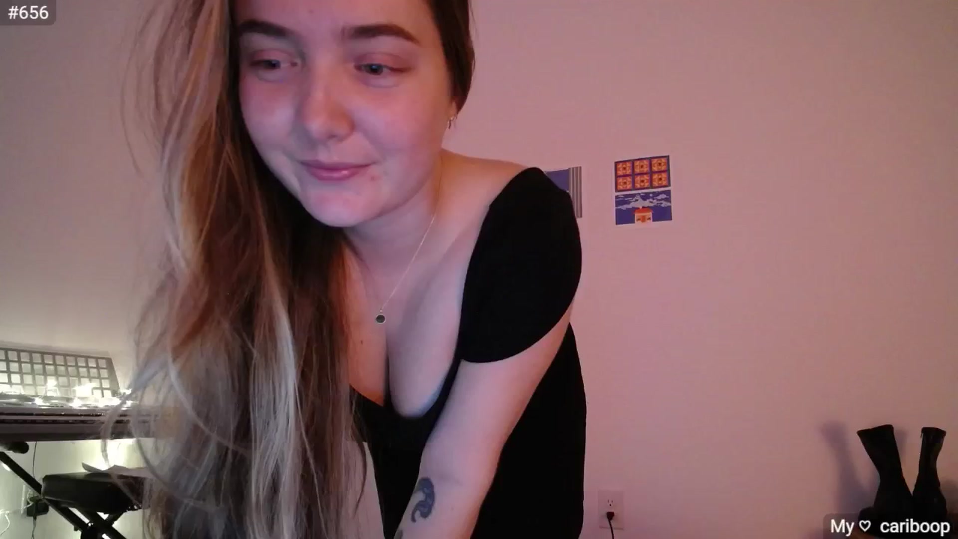 Gallery image thumbnail from Monica's myfreecams stream on, 11/18/2024, 03:03 image 3 of 20