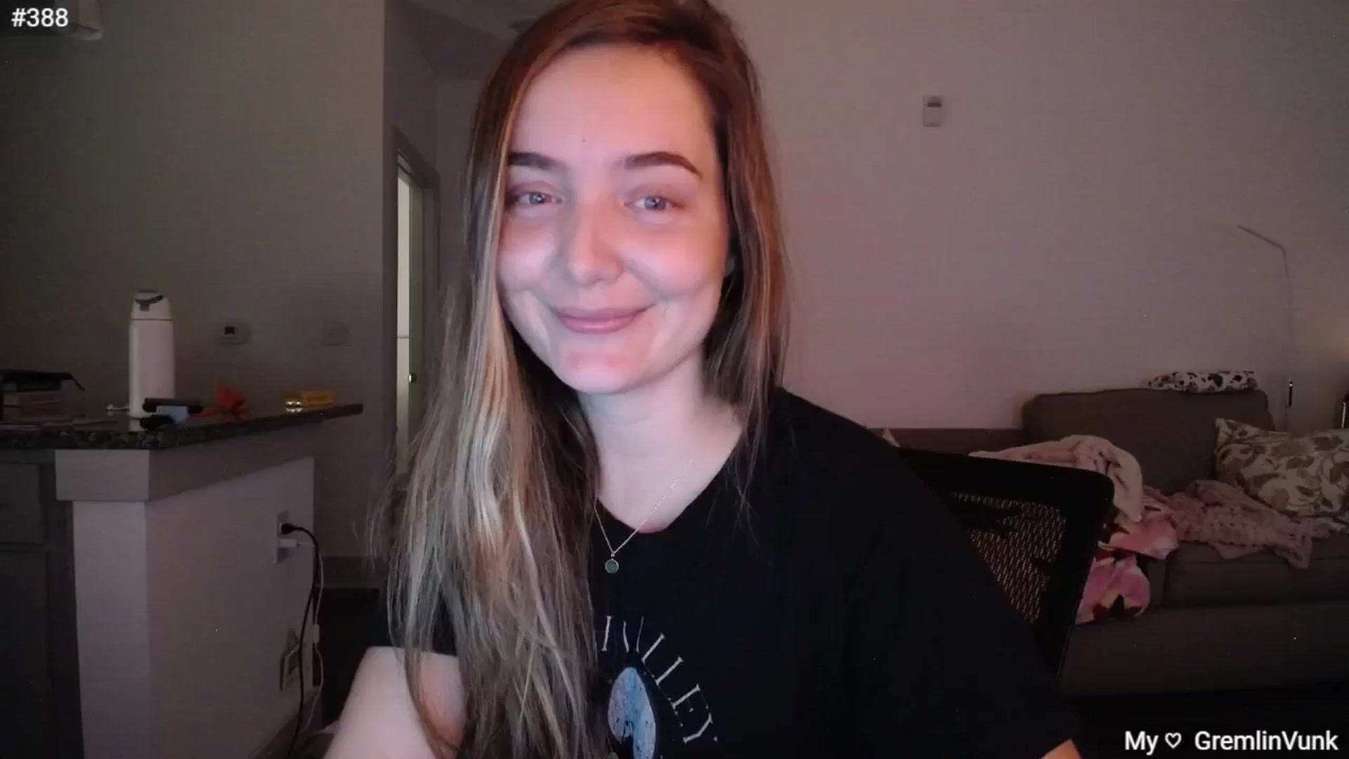 Gallery image thumbnail from Monica's myfreecams stream on, 12/02/2024, 03:16 image 17 of 20
