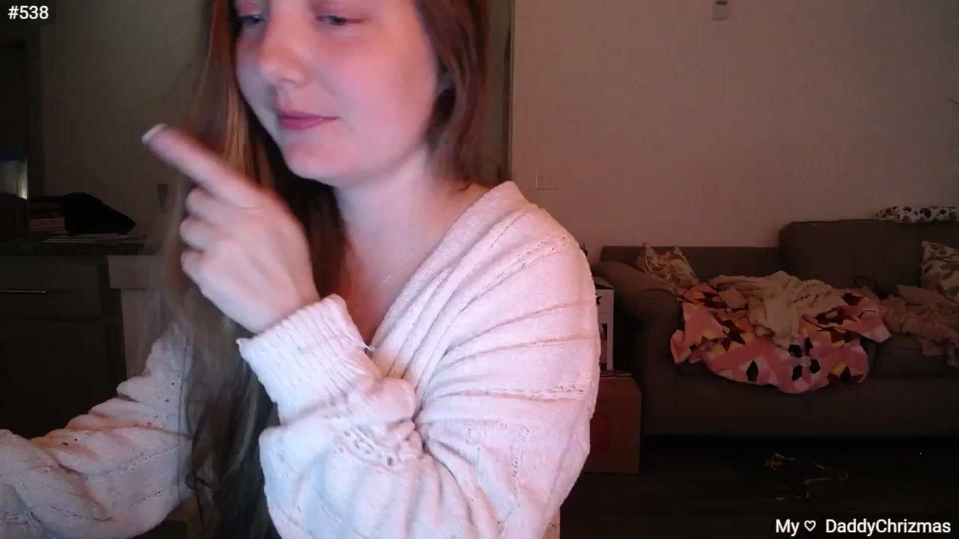 Gallery image thumbnail from Monica's myfreecams stream on, 12/03/2024, 04:18 image 16 of 20