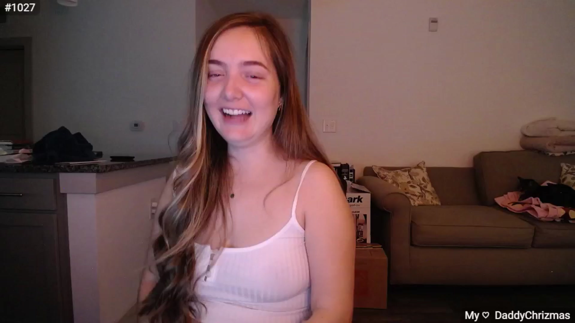 Gallery image thumbnail from Monica's myfreecams stream on, 12/05/2024, 04:52 image 4 of 20