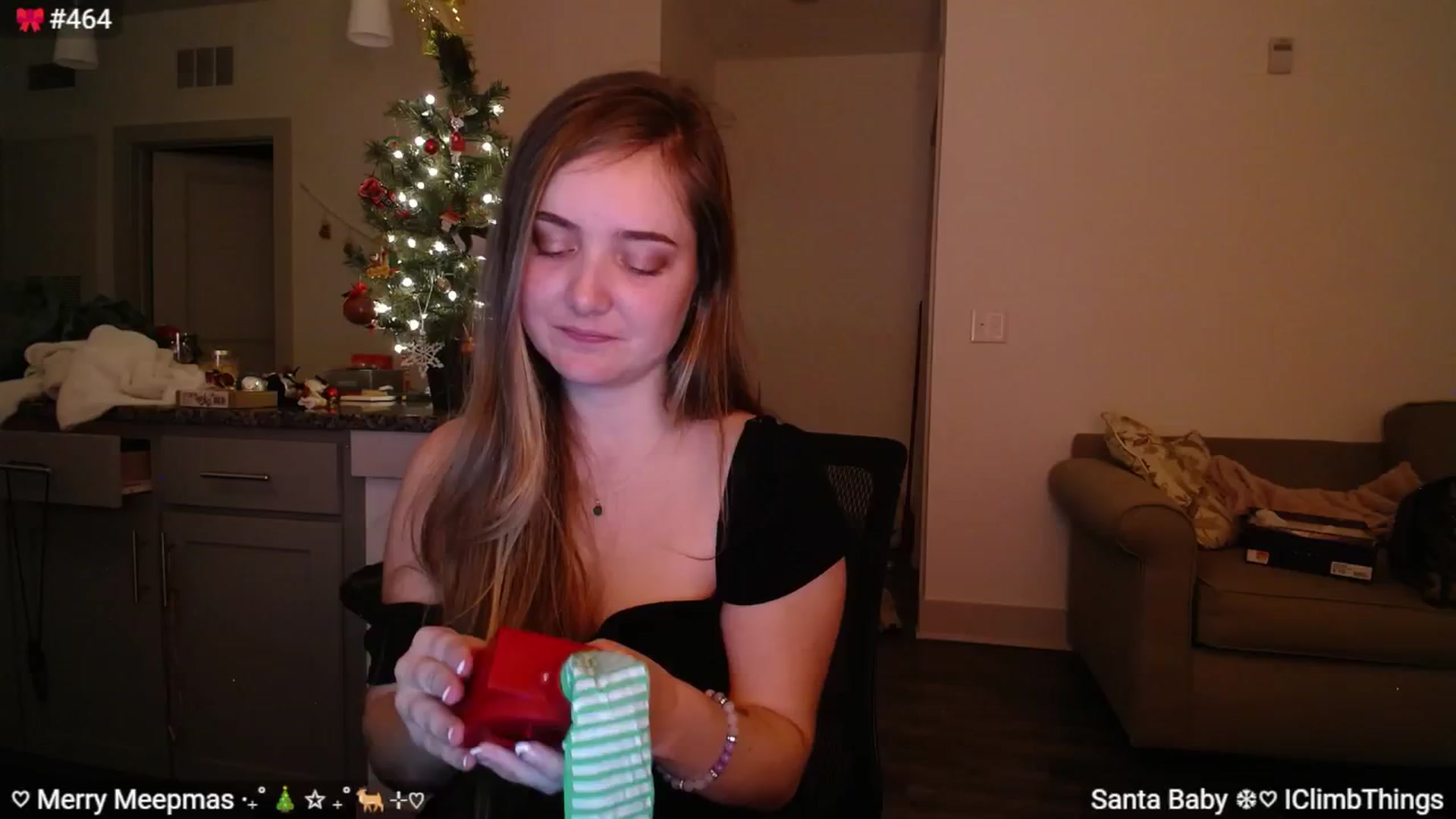 Gallery image thumbnail from Monica's myfreecams stream on, 12/09/2024, 05:06 image 19 of 20