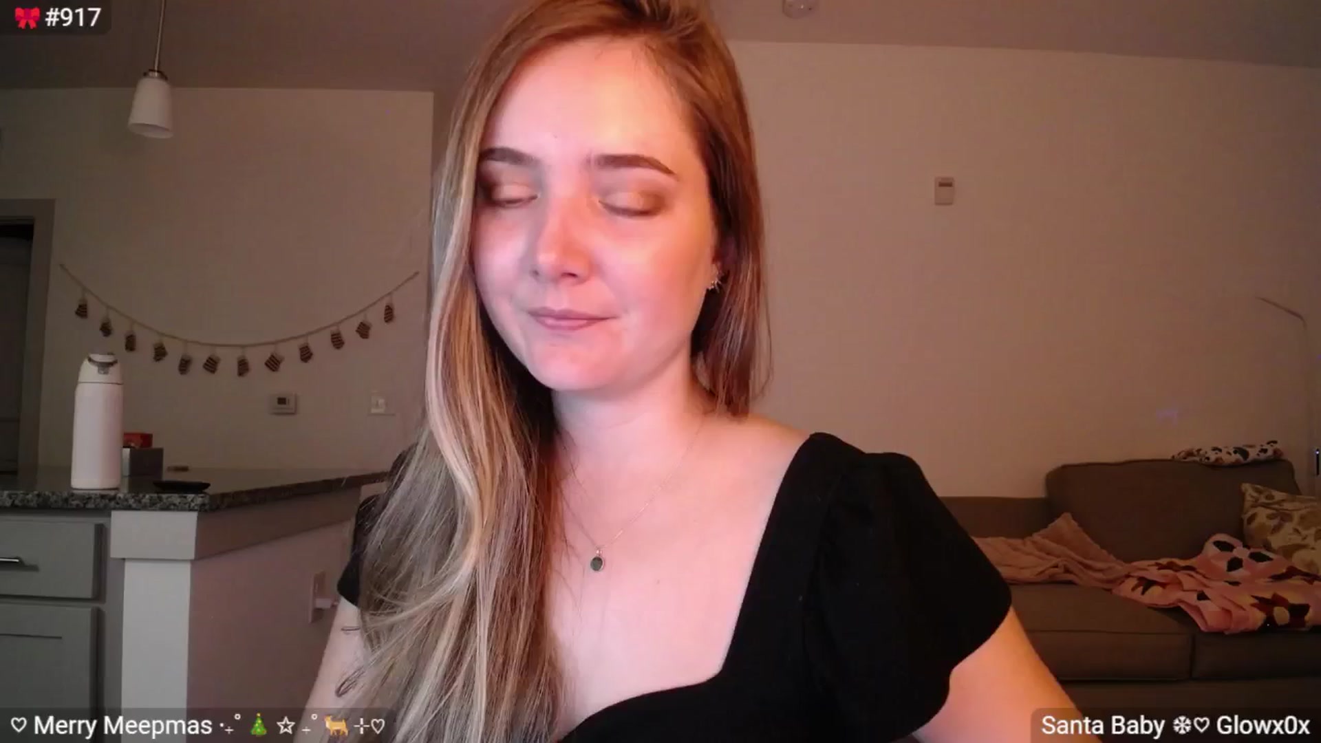 Gallery image thumbnail from Monica's myfreecams stream on, 12/09/2024, 05:06 image 1 of 20