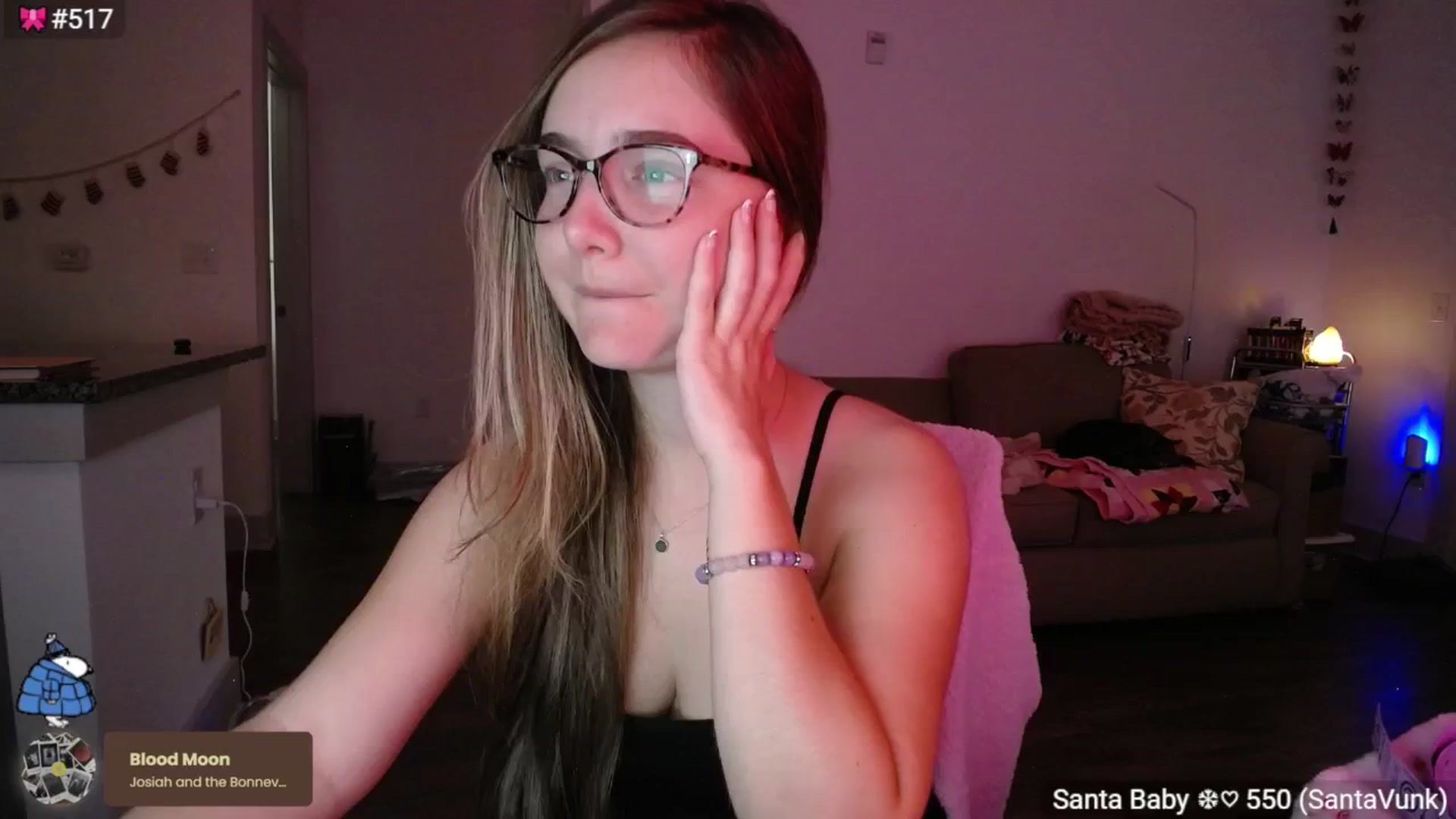 Gallery image thumbnail from Monica's myfreecams stream on, 12/11/2024, 05:35 image 18 of 20