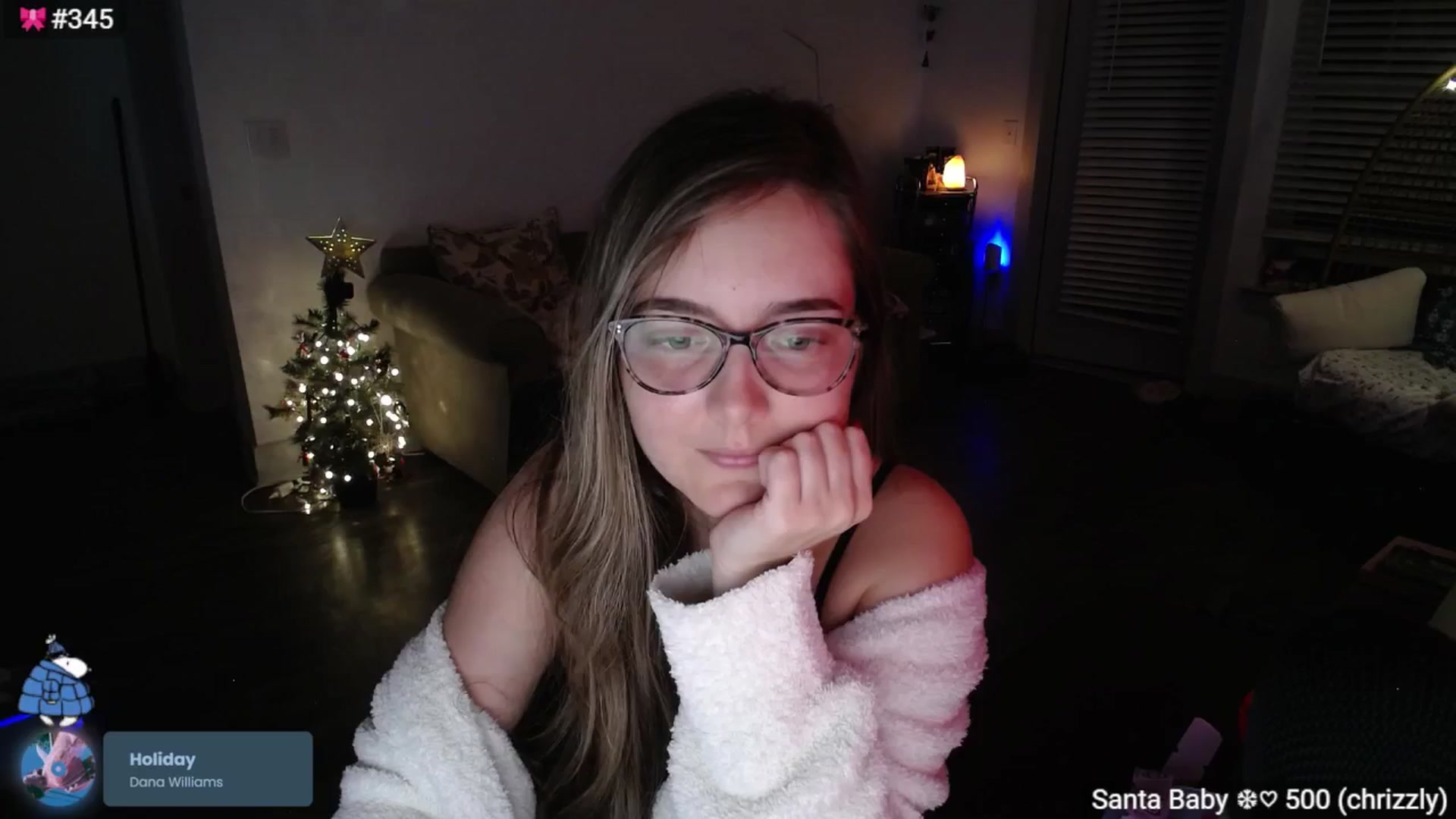 Gallery image thumbnail from Monica's myfreecams stream on, 12/30/2024, 05:02 image 17 of 20
