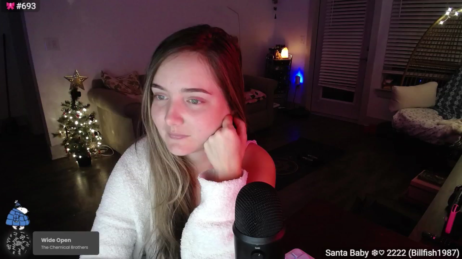 Gallery image thumbnail from Monica's myfreecams stream on, 01/03/2025, 03:50 image 13 of 20